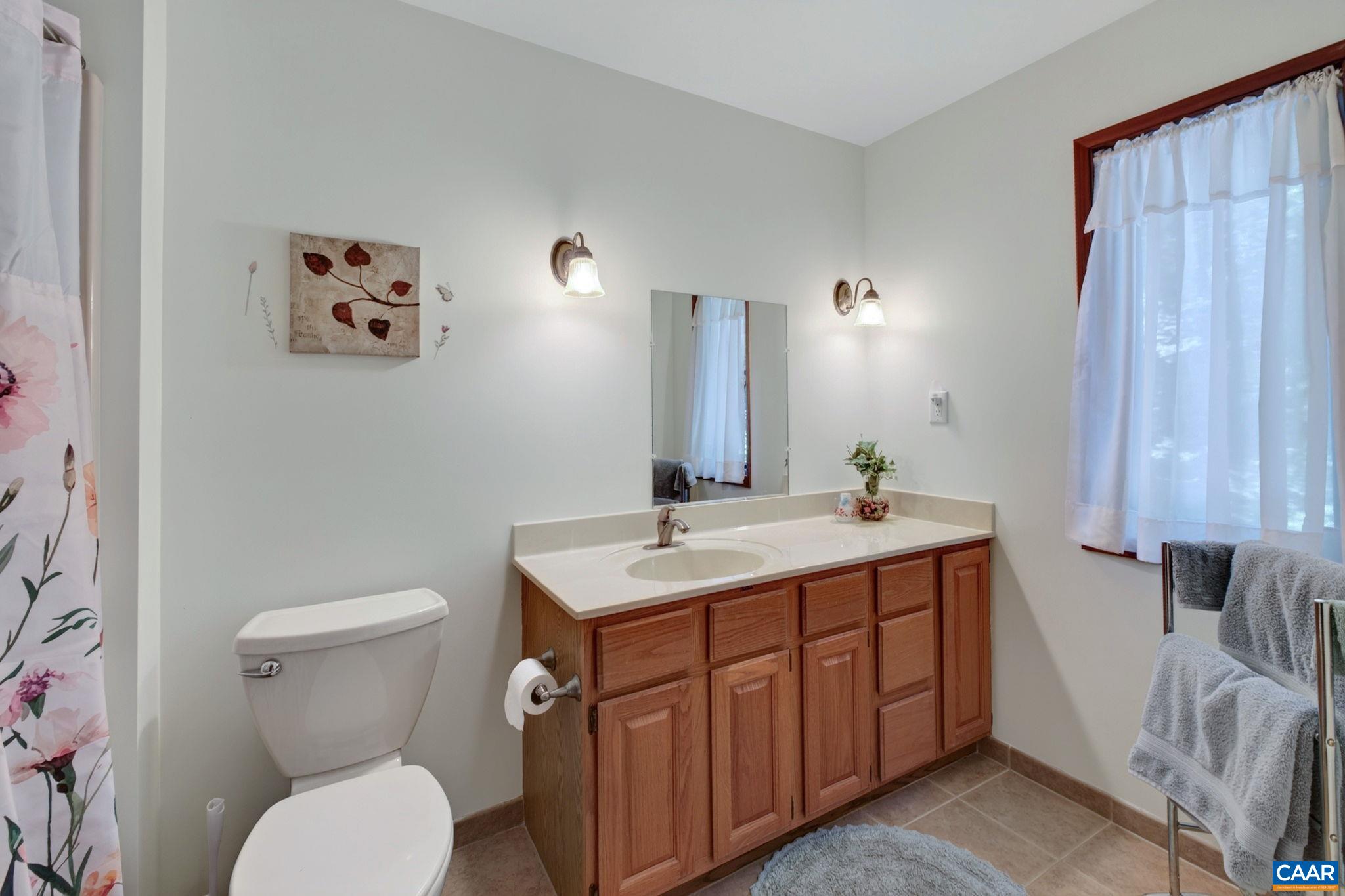 9 OAK TERRACE DR, PALMYRA, Virginia 22963, 3 Bedrooms Bedrooms, ,2 BathroomsBathrooms,Residential,9 OAK TERRACE DR,681305 MLS # 681305 9 OAK TERRACE DR, PALMYRA, Virginia 22963, 3 Bedrooms Bedrooms, ,2 BathroomsBathrooms,Residential,9 OAK TERRACE DR,681305 MLS # 681305