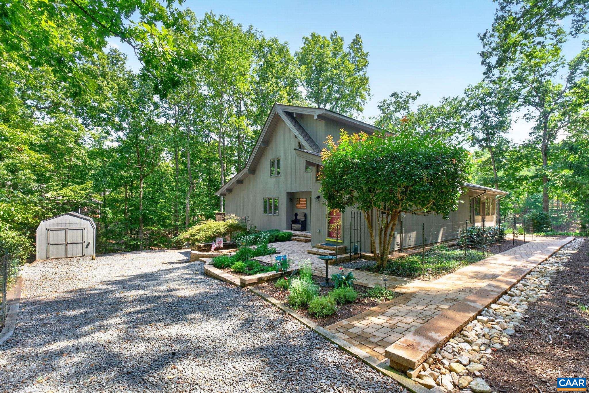 9 OAK TERRACE DR, PALMYRA, Virginia 22963, 3 Bedrooms Bedrooms, ,2 BathroomsBathrooms,Residential,9 OAK TERRACE DR,681305 MLS # 681305 9 OAK TERRACE DR, PALMYRA, Virginia 22963, 3 Bedrooms Bedrooms, ,2 BathroomsBathrooms,Residential,9 OAK TERRACE DR,681305 MLS # 681305
