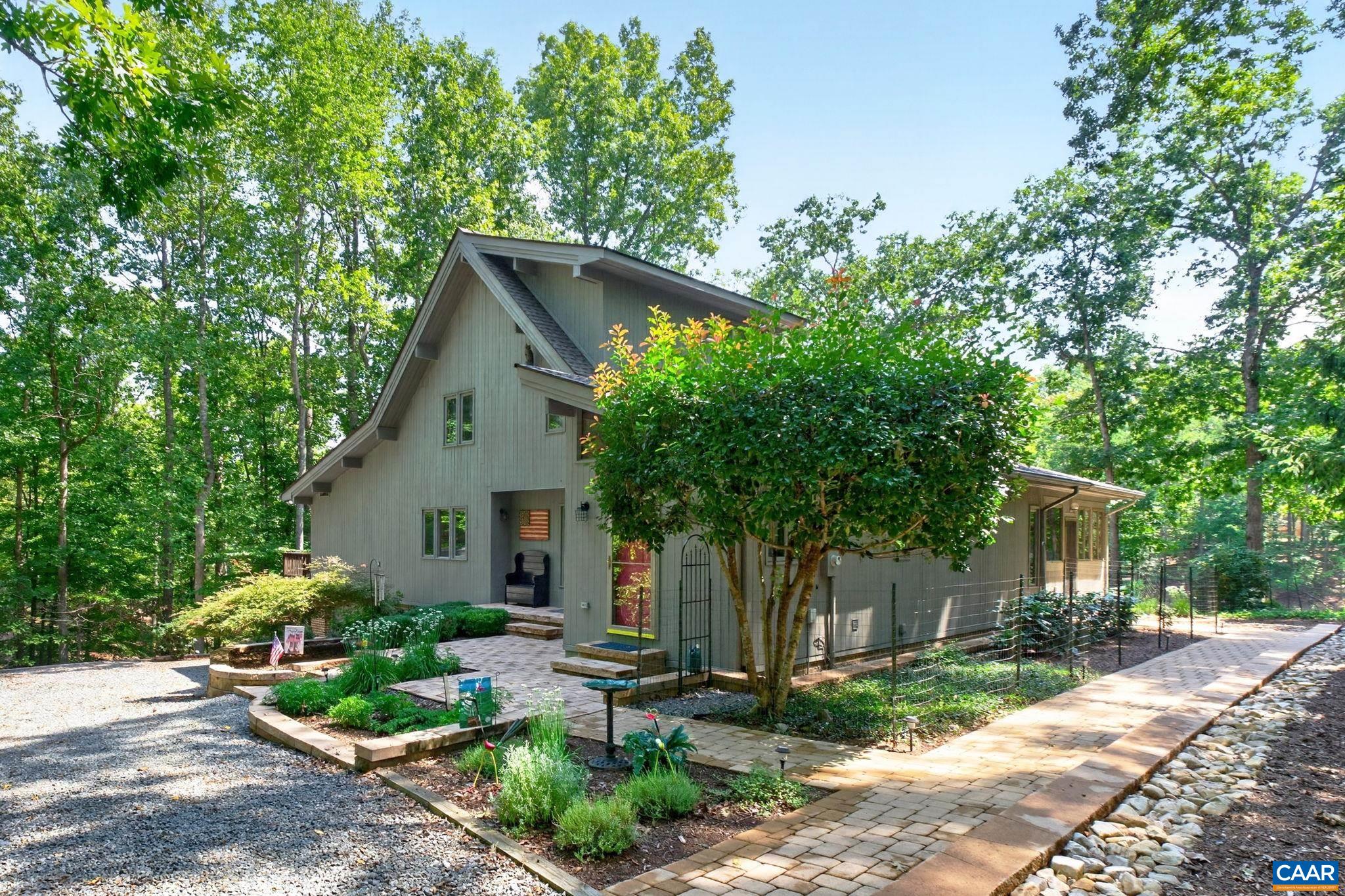 9 OAK TERRACE DR, PALMYRA, Virginia 22963, 3 Bedrooms Bedrooms, ,2 BathroomsBathrooms,Residential,9 OAK TERRACE DR,681305 MLS # 681305 9 OAK TERRACE DR, PALMYRA, Virginia 22963, 3 Bedrooms Bedrooms, ,2 BathroomsBathrooms,Residential,9 OAK TERRACE DR,681305 MLS # 681305