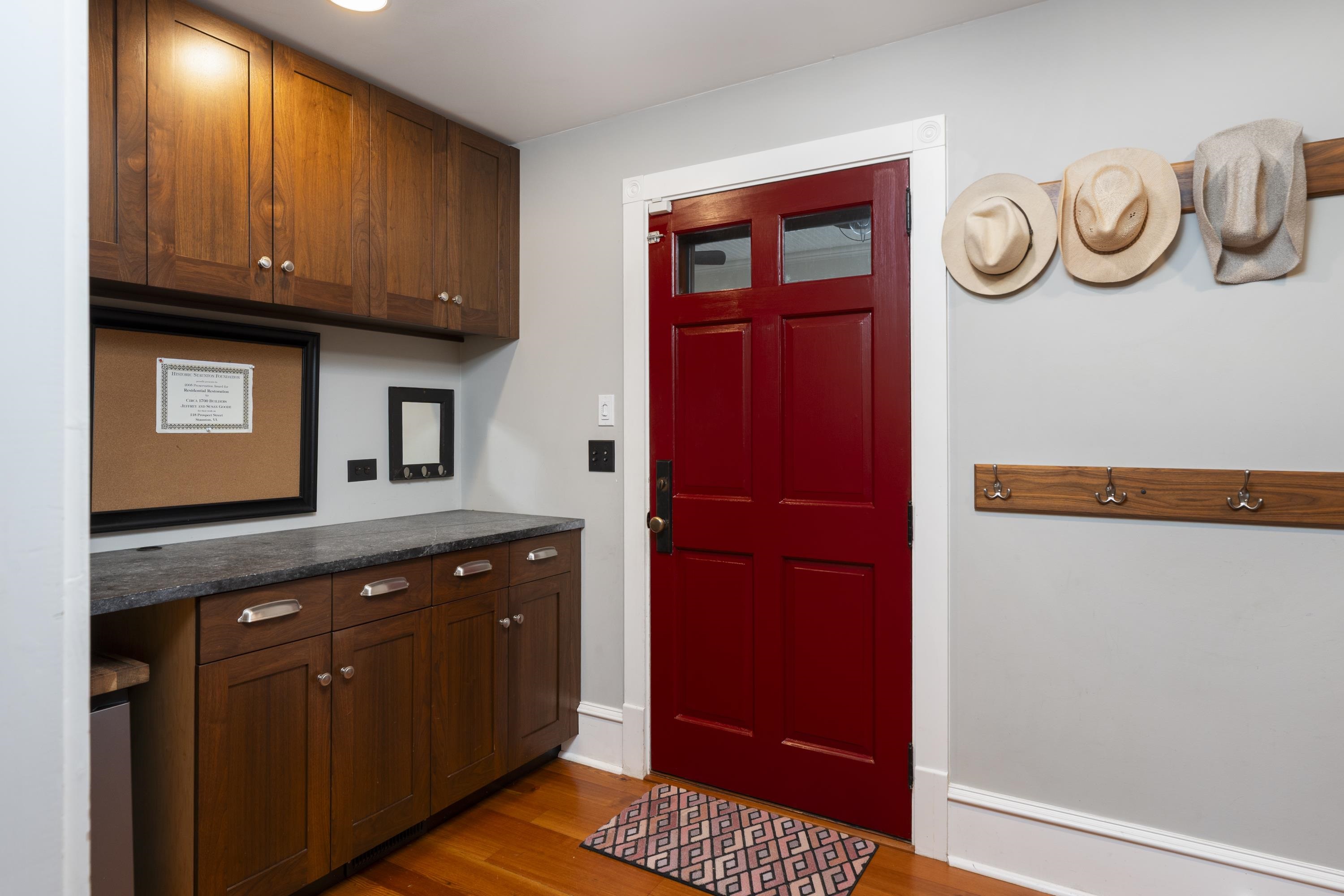 118 PROSPECT ST, STAUNTON, Virginia 24401, 3 Bedrooms Bedrooms, ,2 BathroomsBathrooms,Residential,118 PROSPECT ST,681446 MLS # 681446