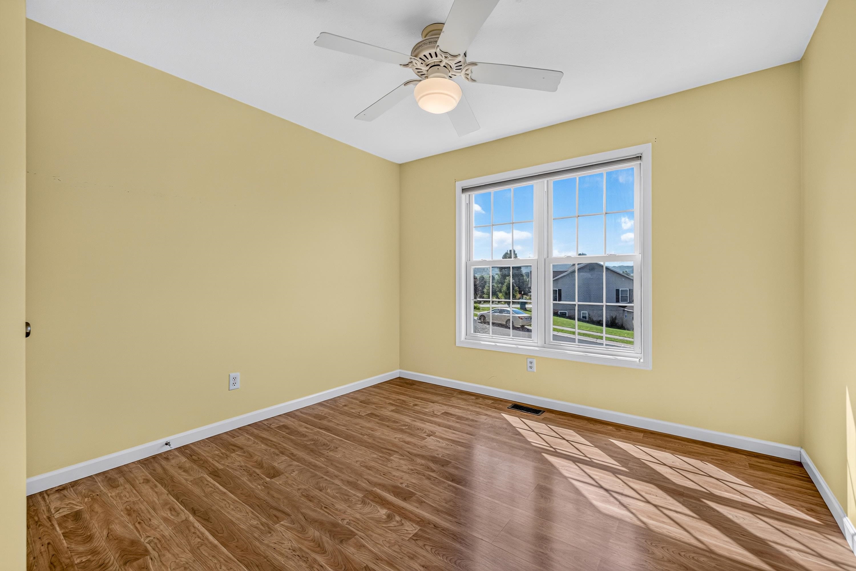 285 ROBIN ROOST CT, BROADWAY, Virginia 22815, 3 Bedrooms Bedrooms, ,3 BathroomsBathrooms,Residential,285 ROBIN ROOST CT,681447 MLS # 681447 285 ROBIN ROOST CT, BROADWAY, Virginia 22815, 3 Bedrooms Bedrooms, ,3 BathroomsBathrooms,Residential,285 ROBIN ROOST CT,681447 MLS # 681447