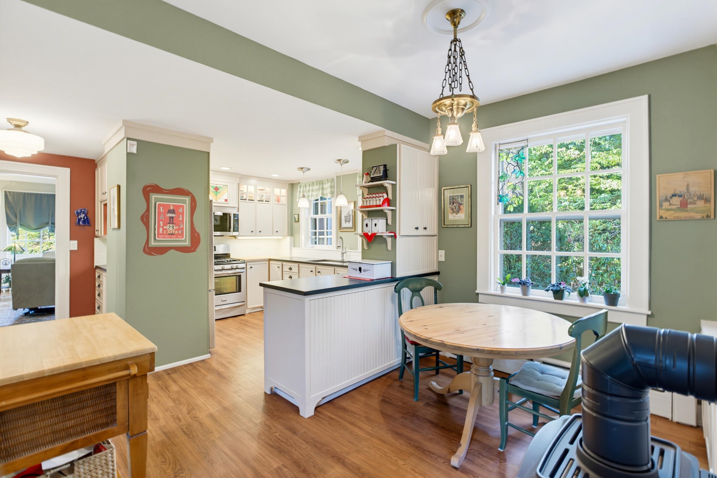 200 FOREST RIDGE RD, STAUNTON, Virginia 24401, 4 Bedrooms Bedrooms, ,2 BathroomsBathrooms,Residential,200 FOREST RIDGE RD,681456 MLS # 681456 200 FOREST RIDGE RD, STAUNTON, Virginia 24401, 4 Bedrooms Bedrooms, ,2 BathroomsBathrooms,Residential,200 FOREST RIDGE RD,681456 MLS # 681456