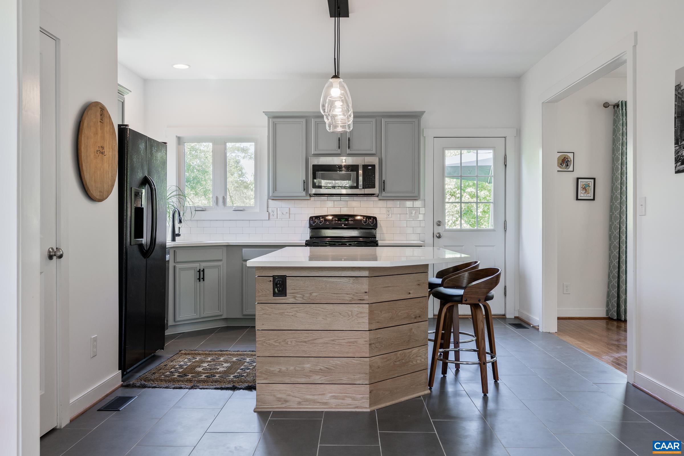 1021 RIDGE ST, CHARLOTTESVILLE, Virginia 22902, 4 Bedrooms Bedrooms, ,3 BathroomsBathrooms,Residential,1021 RIDGE ST,681463 MLS # 681463 1021 RIDGE ST, CHARLOTTESVILLE, Virginia 22902, 4 Bedrooms Bedrooms, ,3 BathroomsBathrooms,Residential,1021 RIDGE ST,681463 MLS # 681463