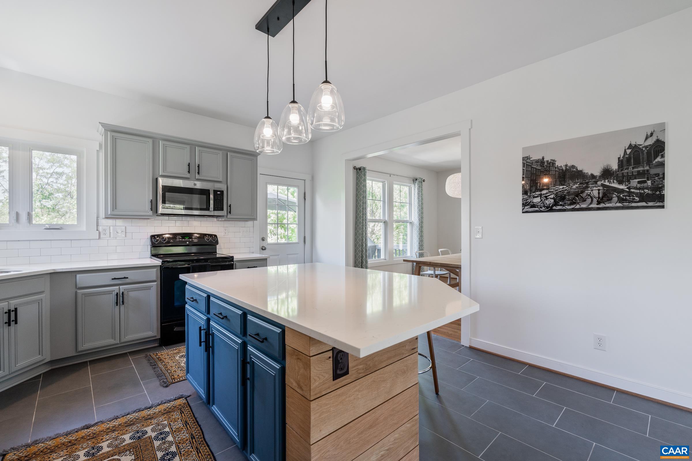 1021 RIDGE ST, CHARLOTTESVILLE, Virginia 22902, 4 Bedrooms Bedrooms, ,3 BathroomsBathrooms,Residential,1021 RIDGE ST,681463 MLS # 681463 1021 RIDGE ST, CHARLOTTESVILLE, Virginia 22902, 4 Bedrooms Bedrooms, ,3 BathroomsBathrooms,Residential,1021 RIDGE ST,681463 MLS # 681463