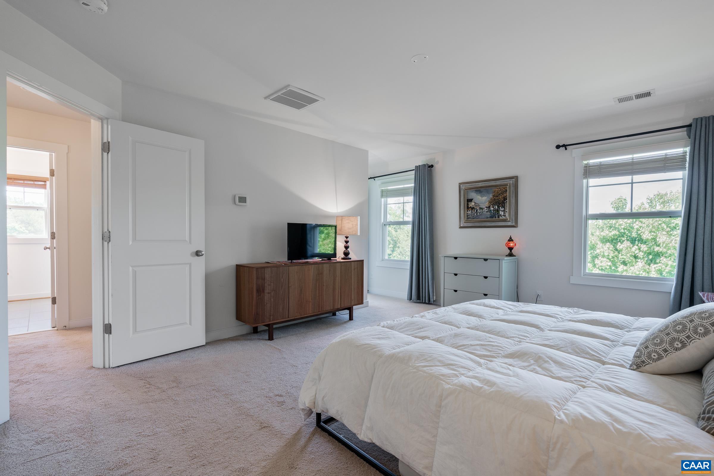 1021 RIDGE ST, CHARLOTTESVILLE, Virginia 22902, 4 Bedrooms Bedrooms, ,3 BathroomsBathrooms,Residential,1021 RIDGE ST,681463 MLS # 681463 1021 RIDGE ST, CHARLOTTESVILLE, Virginia 22902, 4 Bedrooms Bedrooms, ,3 BathroomsBathrooms,Residential,1021 RIDGE ST,681463 MLS # 681463
