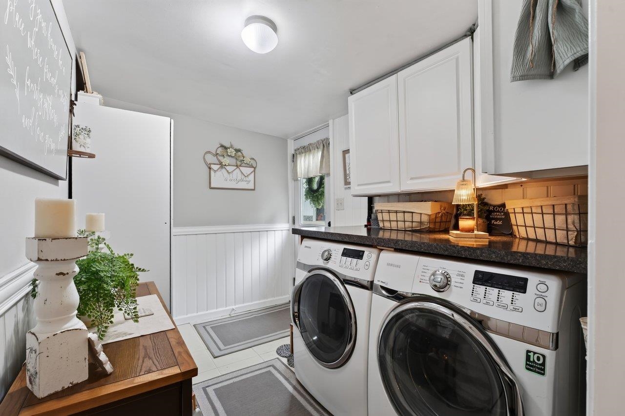 414 MASSANUTTEN AVE, SHENANDOAH, Virginia 22849, 2 Bedrooms Bedrooms, ,2 BathroomsBathrooms,Residential,414 MASSANUTTEN AVE,681464 MLS # 681464