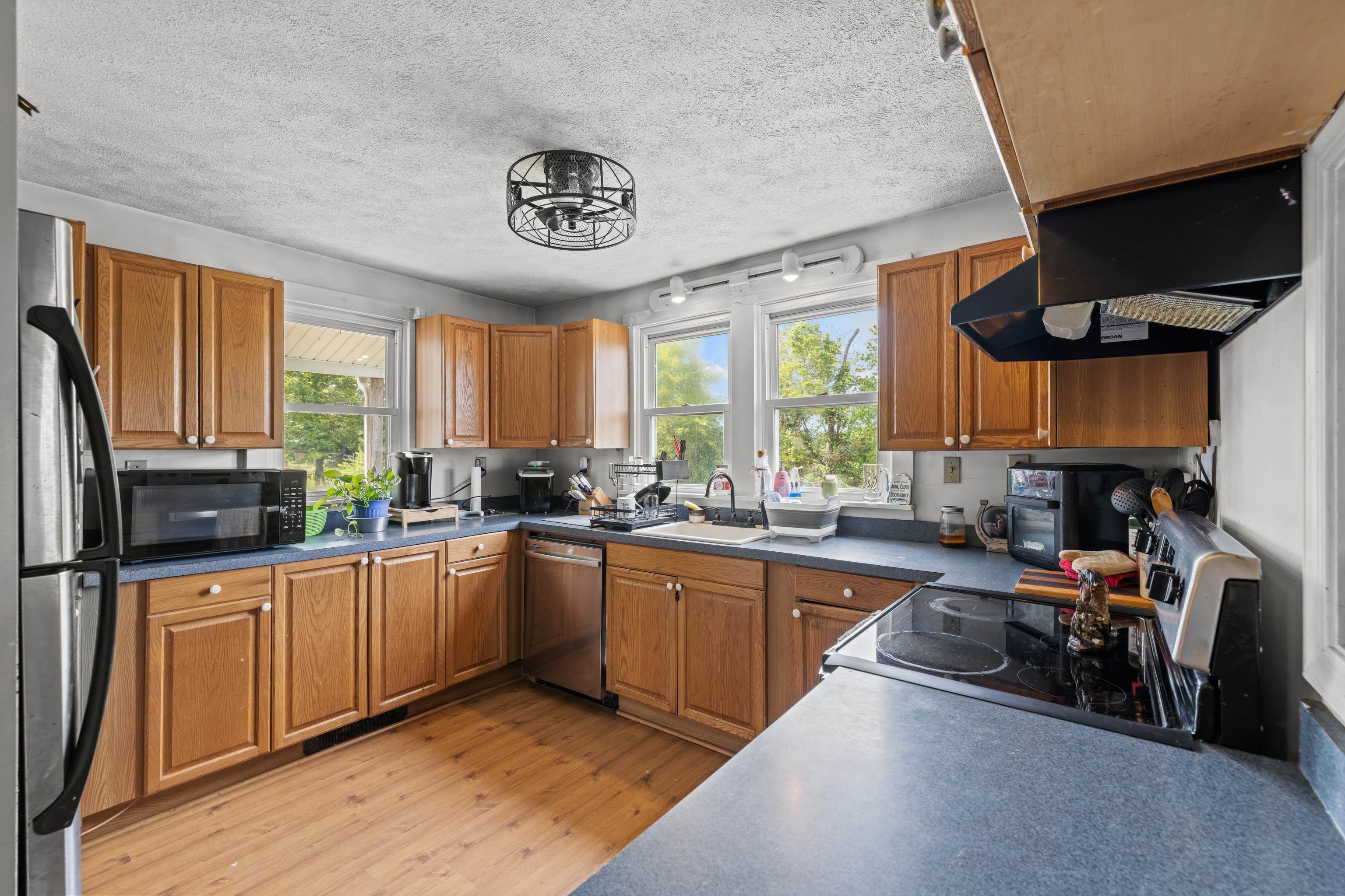 1589 DAM TOWN RD, FORT DEFIANCE, Virginia 24437, 4 Bedrooms Bedrooms, ,1 BathroomBathrooms,Residential,1589 DAM TOWN RD,681467 MLS # 681467 1589 DAM TOWN RD, FORT DEFIANCE, Virginia 24437, 4 Bedrooms Bedrooms, ,1 BathroomBathrooms,Residential,1589 DAM TOWN RD,681467 MLS # 681467