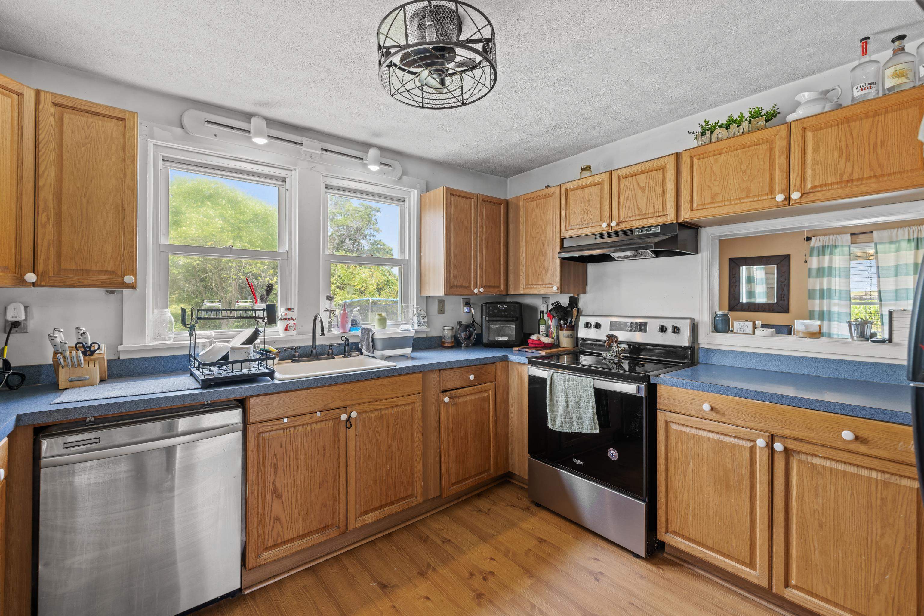 1589 DAM TOWN RD, FORT DEFIANCE, Virginia 24437, 4 Bedrooms Bedrooms, ,1 BathroomBathrooms,Residential,1589 DAM TOWN RD,681467 MLS # 681467 1589 DAM TOWN RD, FORT DEFIANCE, Virginia 24437, 4 Bedrooms Bedrooms, ,1 BathroomBathrooms,Residential,1589 DAM TOWN RD,681467 MLS # 681467