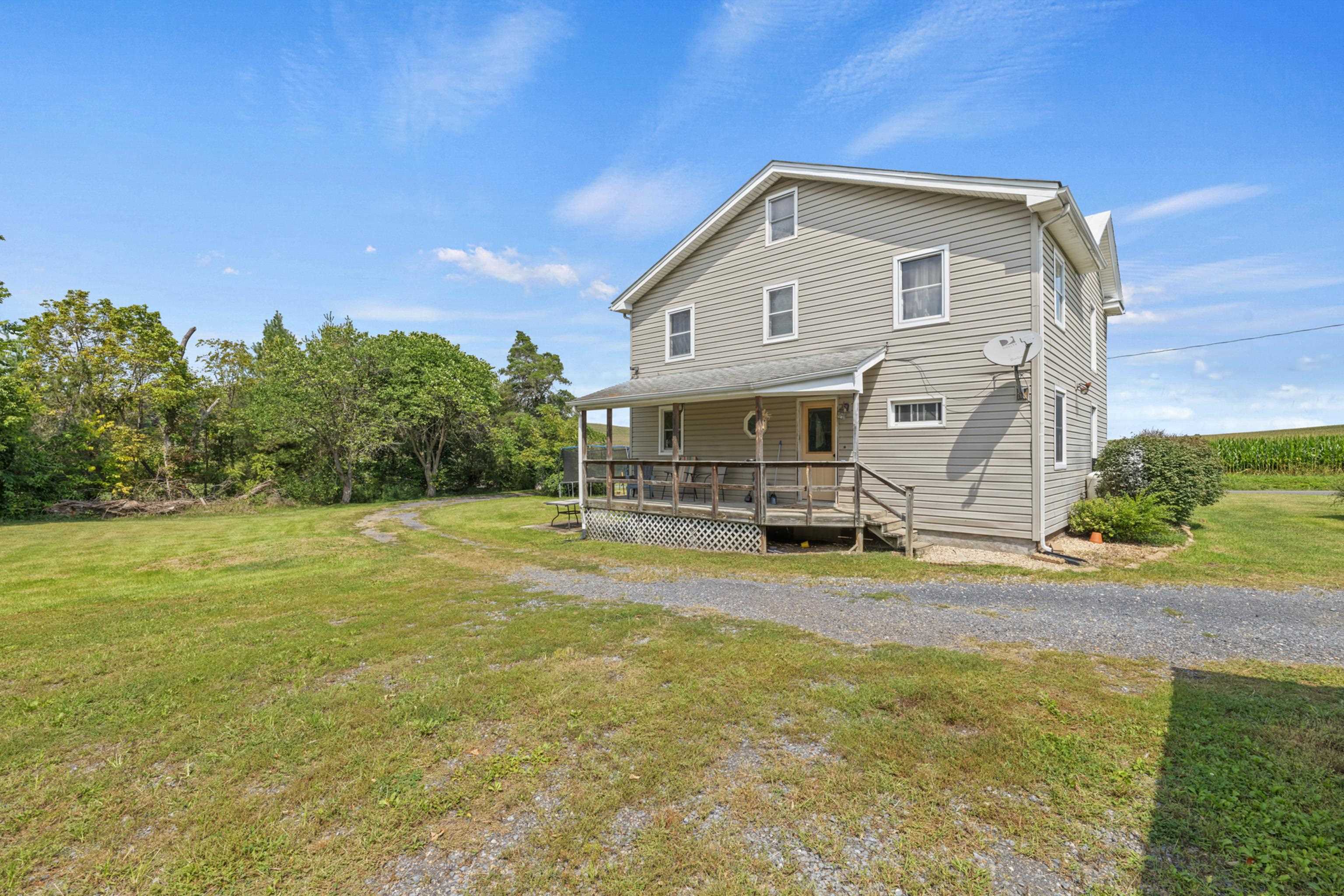 1589 DAM TOWN RD, FORT DEFIANCE, Virginia 24437, 4 Bedrooms Bedrooms, ,1 BathroomBathrooms,Residential,1589 DAM TOWN RD,681467 MLS # 681467 1589 DAM TOWN RD, FORT DEFIANCE, Virginia 24437, 4 Bedrooms Bedrooms, ,1 BathroomBathrooms,Residential,1589 DAM TOWN RD,681467 MLS # 681467