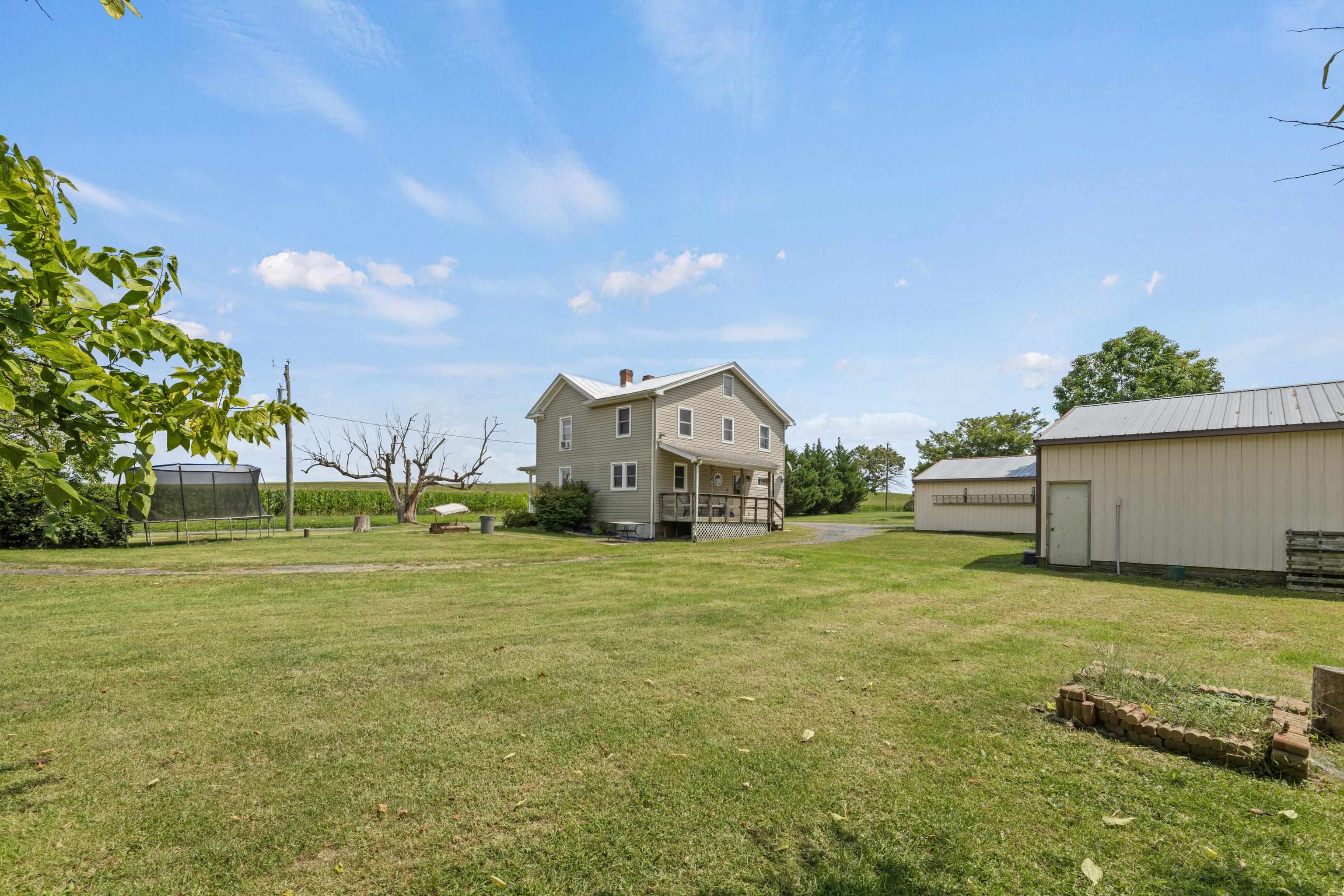 1589 DAM TOWN RD, FORT DEFIANCE, Virginia 24437, 4 Bedrooms Bedrooms, ,1 BathroomBathrooms,Residential,1589 DAM TOWN RD,681467 MLS # 681467 1589 DAM TOWN RD, FORT DEFIANCE, Virginia 24437, 4 Bedrooms Bedrooms, ,1 BathroomBathrooms,Residential,1589 DAM TOWN RD,681467 MLS # 681467