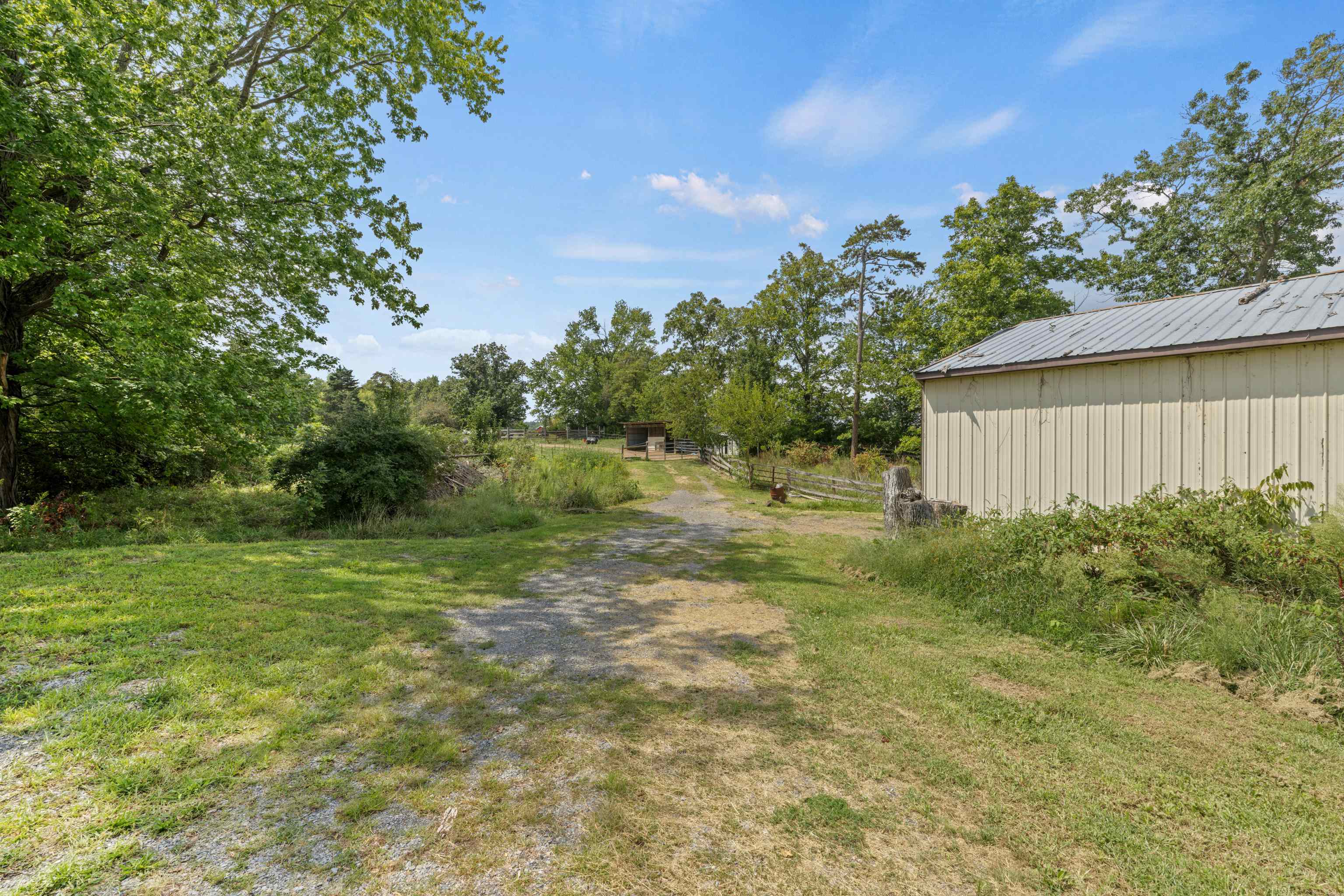 1589 DAM TOWN RD, FORT DEFIANCE, Virginia 24437, 4 Bedrooms Bedrooms, ,1 BathroomBathrooms,Residential,1589 DAM TOWN RD,681467 MLS # 681467 1589 DAM TOWN RD, FORT DEFIANCE, Virginia 24437, 4 Bedrooms Bedrooms, ,1 BathroomBathrooms,Residential,1589 DAM TOWN RD,681467 MLS # 681467