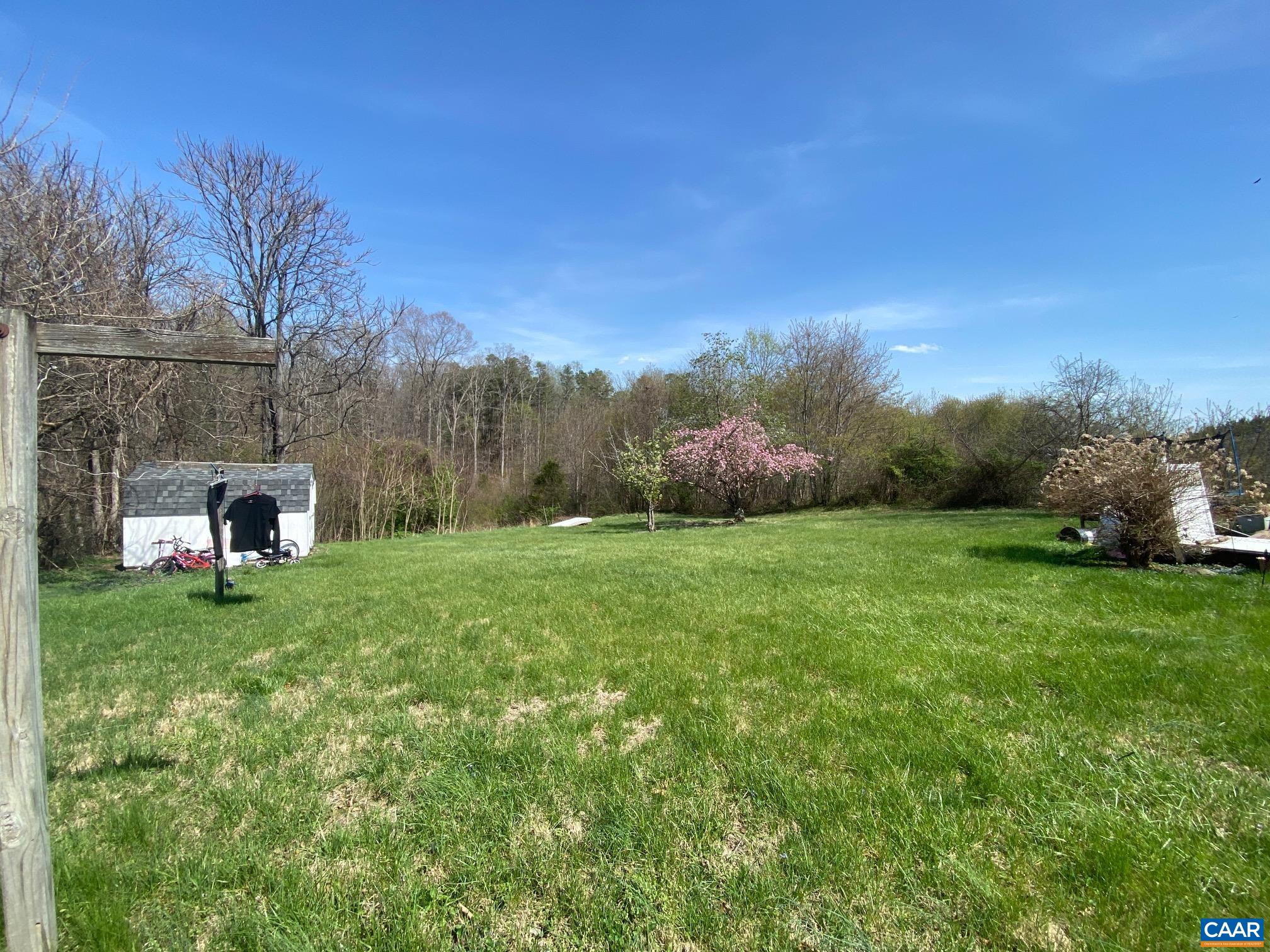 12031 BROWNTOWN RD, GORDONSVILLE, Virginia 22942, 3 Bedrooms Bedrooms, ,1 BathroomBathrooms,Residential,12031 BROWNTOWN RD,675362 MLS # 675362