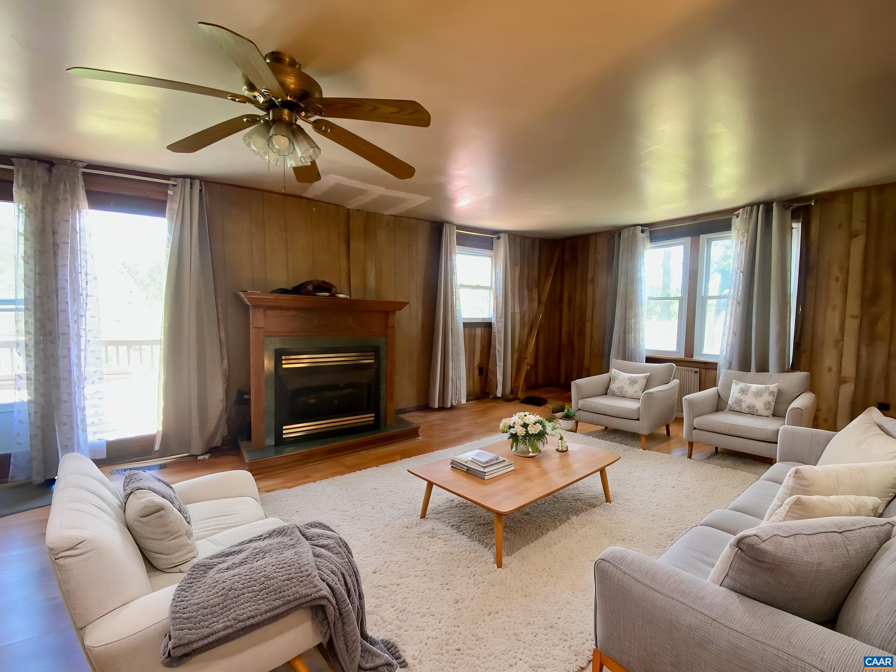12031 BROWNTOWN RD, GORDONSVILLE, Virginia 22942, 3 Bedrooms Bedrooms, ,1 BathroomBathrooms,Residential,12031 BROWNTOWN RD,675362 MLS # 675362