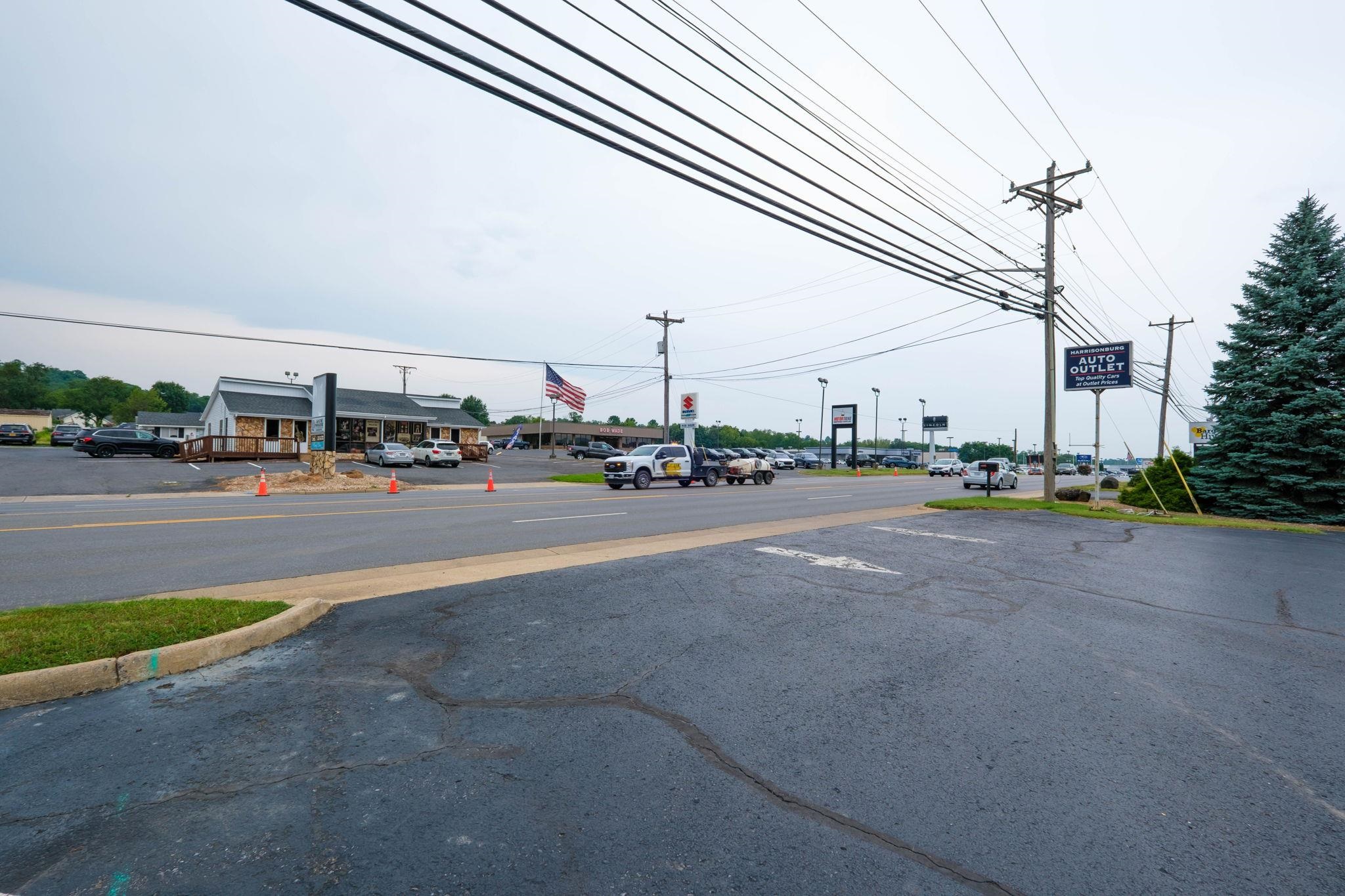 3030 S MAIN ST, HARRISONBURG, Virginia 22801, ,Commercial,3030 S MAIN ST,681473 MLS # 681473