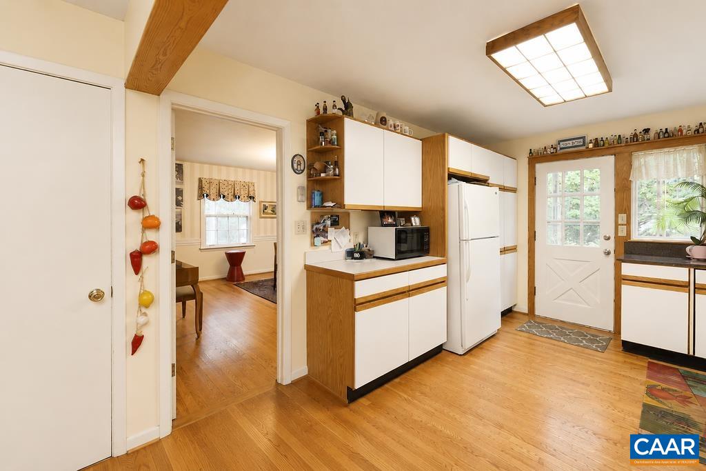1616 KING MOUNTAIN RD, CHARLOTTESVILLE, Virginia 22901, 5 Bedrooms Bedrooms, ,4 BathroomsBathrooms,Residential,1616 KING MOUNTAIN RD,681333 MLS # 681333 1616 KING MOUNTAIN RD, CHARLOTTESVILLE, Virginia 22901, 5 Bedrooms Bedrooms, ,4 BathroomsBathrooms,Residential,1616 KING MOUNTAIN RD,681333 MLS # 681333