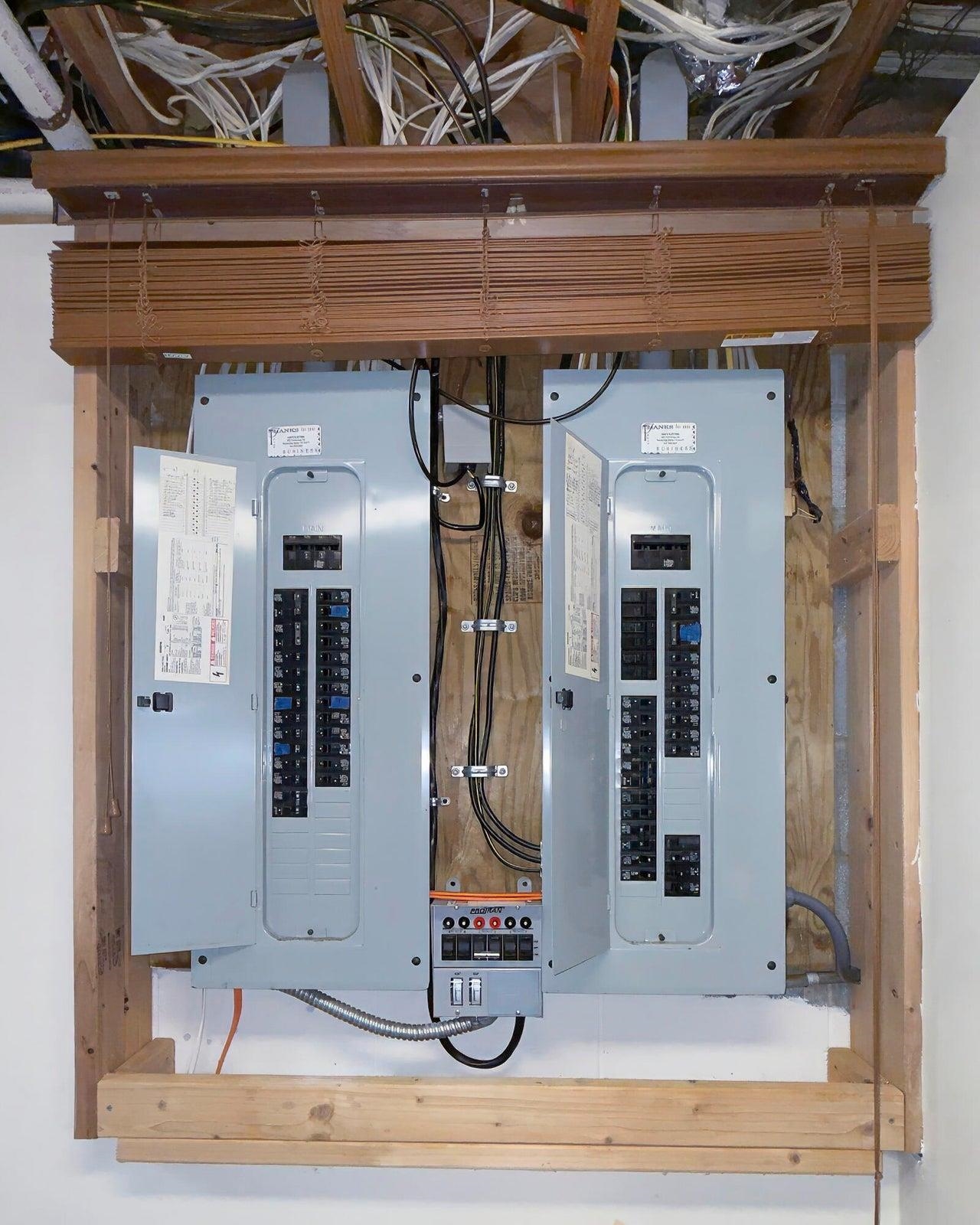 2 - 200amp panels 2 - 200amp panels