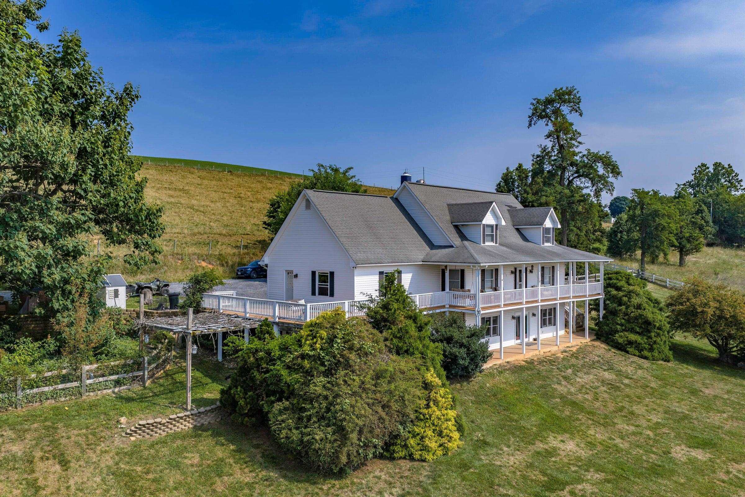 143 MCCLURE BLVD, FAIRFIELD, Virginia 24435, 3 Bedrooms Bedrooms, ,3 BathroomsBathrooms,Residential,143 McClure Blvd Fairfield, VA 24435,143 MCCLURE BLVD,681474 MLS # 681474 143 MCCLURE BLVD, FAIRFIELD, Virginia 24435, 3 Bedrooms Bedrooms, ,3 BathroomsBathrooms,Residential,143 McClure Blvd Fairfield, VA 24435,143 MCCLURE BLVD,681474 MLS # 681474