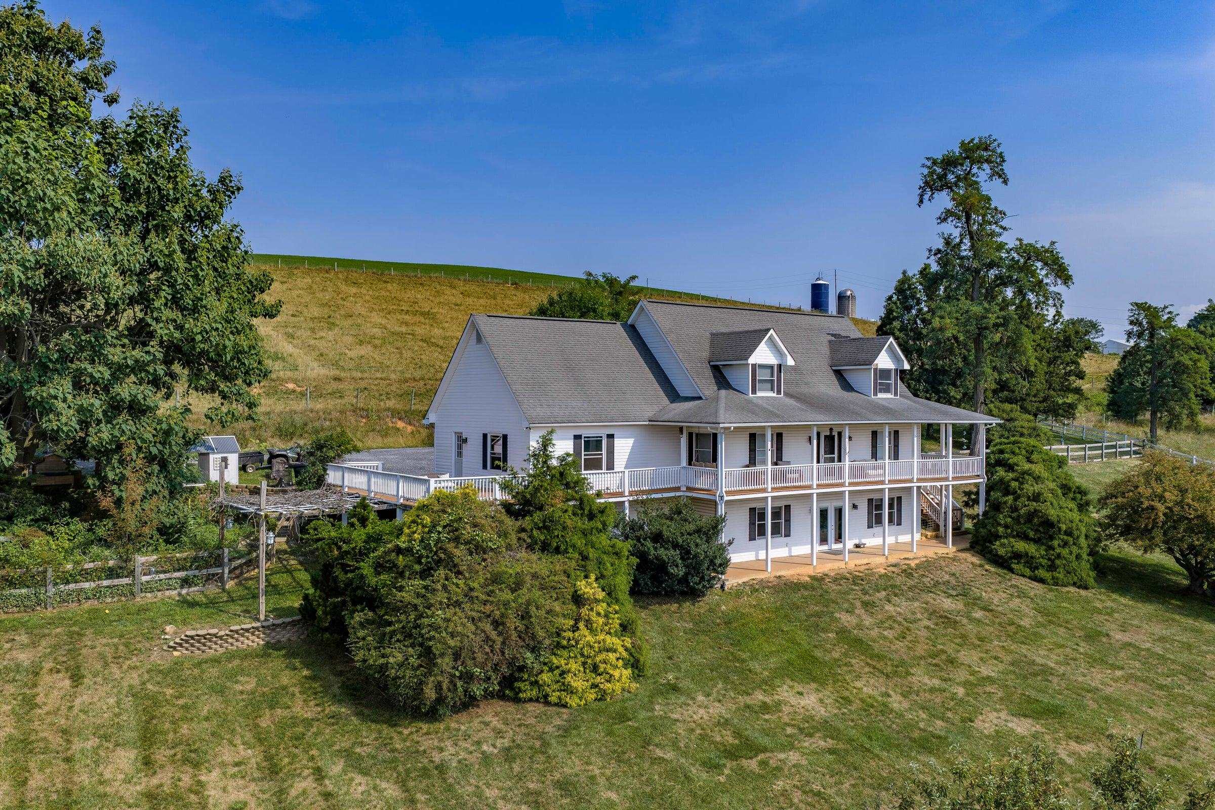143 MCCLURE BLVD, FAIRFIELD, Virginia 24435, 3 Bedrooms Bedrooms, ,3 BathroomsBathrooms,Residential,143 McClure Blvd Fairfield, VA 24435,143 MCCLURE BLVD,681474 MLS # 681474 143 MCCLURE BLVD, FAIRFIELD, Virginia 24435, 3 Bedrooms Bedrooms, ,3 BathroomsBathrooms,Residential,143 McClure Blvd Fairfield, VA 24435,143 MCCLURE BLVD,681474 MLS # 681474