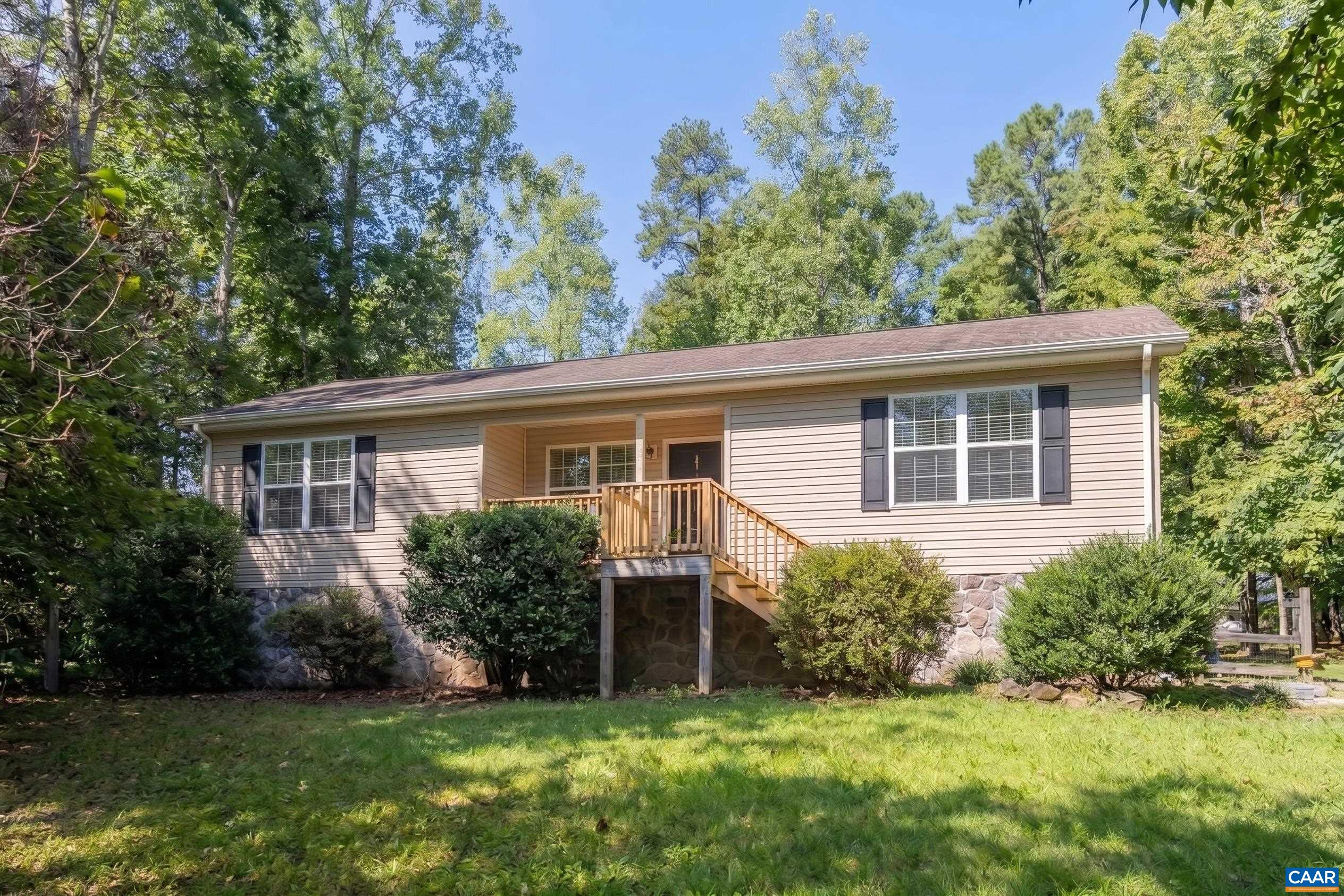 10 IROQUOIS WAY, PALMYRA, Virginia 22963, 3 Bedrooms Bedrooms, ,2 BathroomsBathrooms,Residential,10 IROQUOIS WAY,681476 MLS # 681476 10 IROQUOIS WAY, PALMYRA, Virginia 22963, 3 Bedrooms Bedrooms, ,2 BathroomsBathrooms,Residential,10 IROQUOIS WAY,681476 MLS # 681476