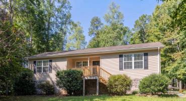 10 IROQUOIS WAY, PALMYRA, Virginia 22963, 3 Bedrooms Bedrooms, ,2 BathroomsBathrooms,Residential,10 IROQUOIS WAY,681476 MLS # 681476