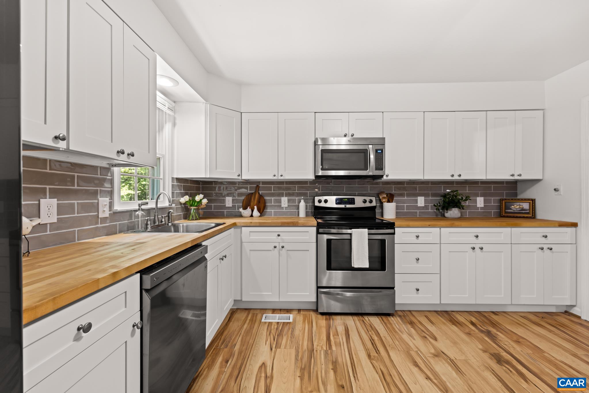 874 RIPPIN RUN RD, RUCKERSVILLE, Virginia 22968, 3 Bedrooms Bedrooms, ,3 BathroomsBathrooms,Residential,874 RIPPIN RUN RD,681483 MLS # 681483 874 RIPPIN RUN RD, RUCKERSVILLE, Virginia 22968, 3 Bedrooms Bedrooms, ,3 BathroomsBathrooms,Residential,874 RIPPIN RUN RD,681483 MLS # 681483
