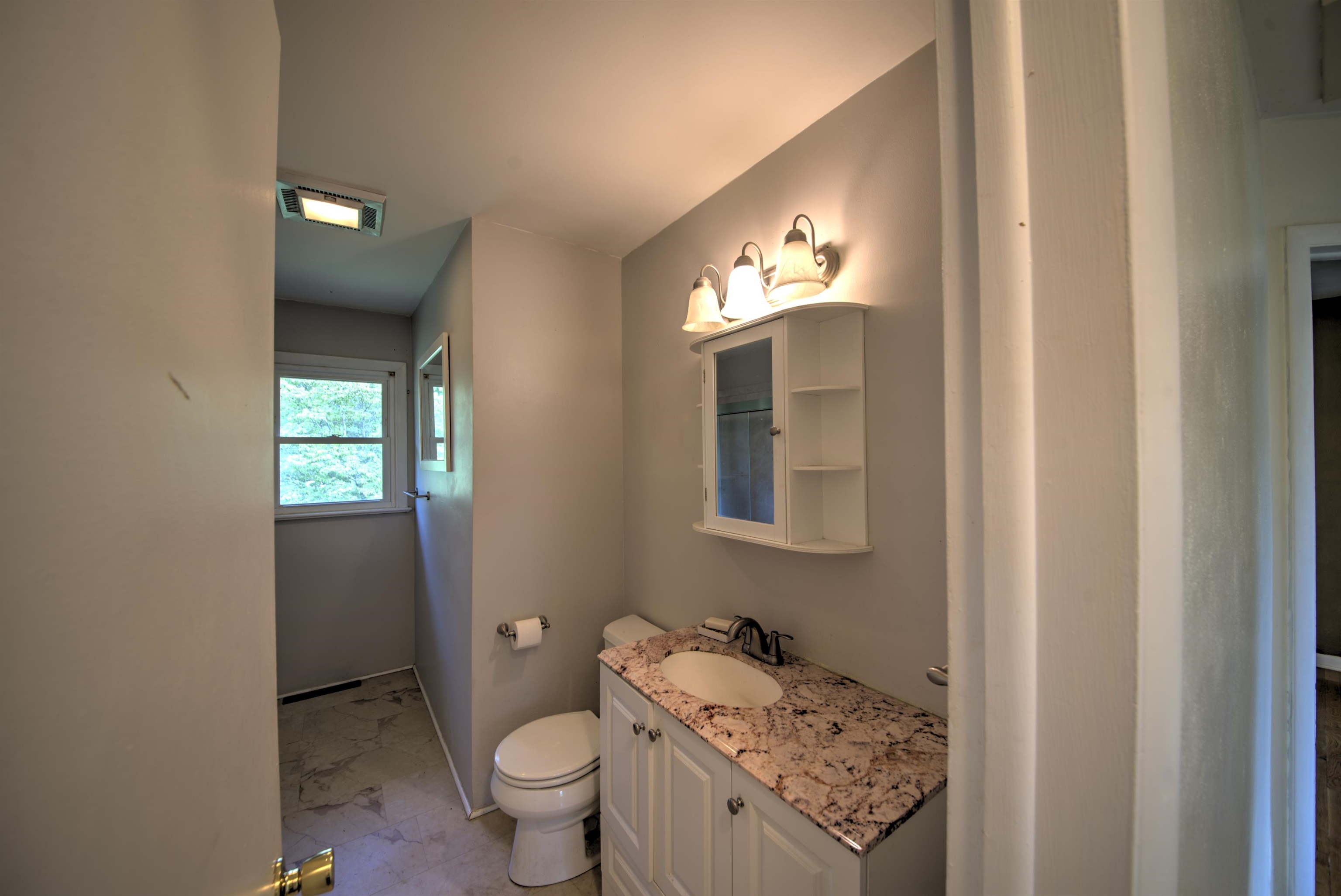 1061 JEFFERSON AVE, WAYNESBORO, Virginia 22980, 4 Bedrooms Bedrooms, ,1 BathroomBathrooms,Residential,1061 JEFFERSON AVE,681508 MLS # 681508 1061 JEFFERSON AVE, WAYNESBORO, Virginia 22980, 4 Bedrooms Bedrooms, ,1 BathroomBathrooms,Residential,1061 JEFFERSON AVE,681508 MLS # 681508
