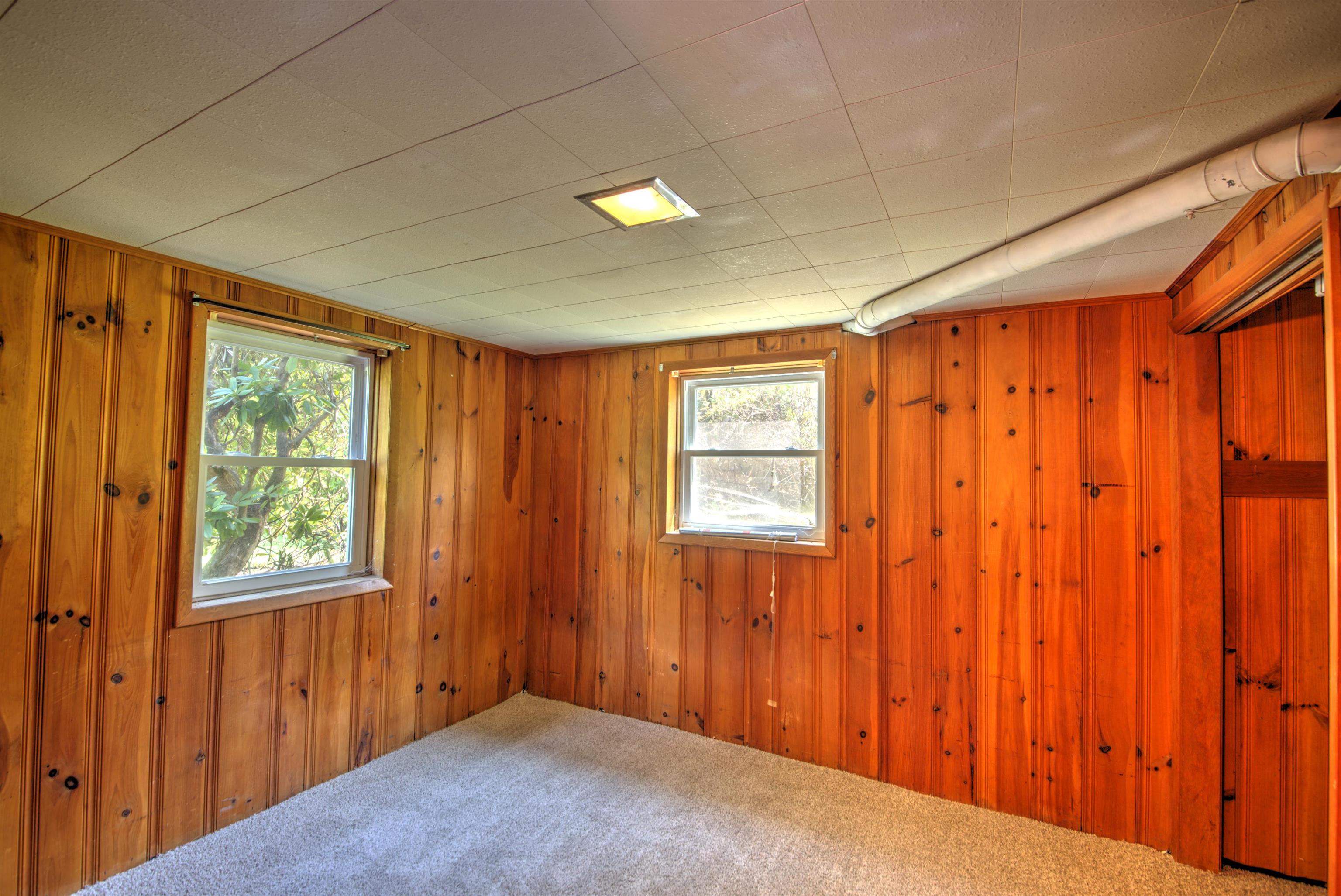 1061 JEFFERSON AVE, WAYNESBORO, Virginia 22980, 4 Bedrooms Bedrooms, ,1 BathroomBathrooms,Residential,1061 JEFFERSON AVE,681508 MLS # 681508 1061 JEFFERSON AVE, WAYNESBORO, Virginia 22980, 4 Bedrooms Bedrooms, ,1 BathroomBathrooms,Residential,1061 JEFFERSON AVE,681508 MLS # 681508