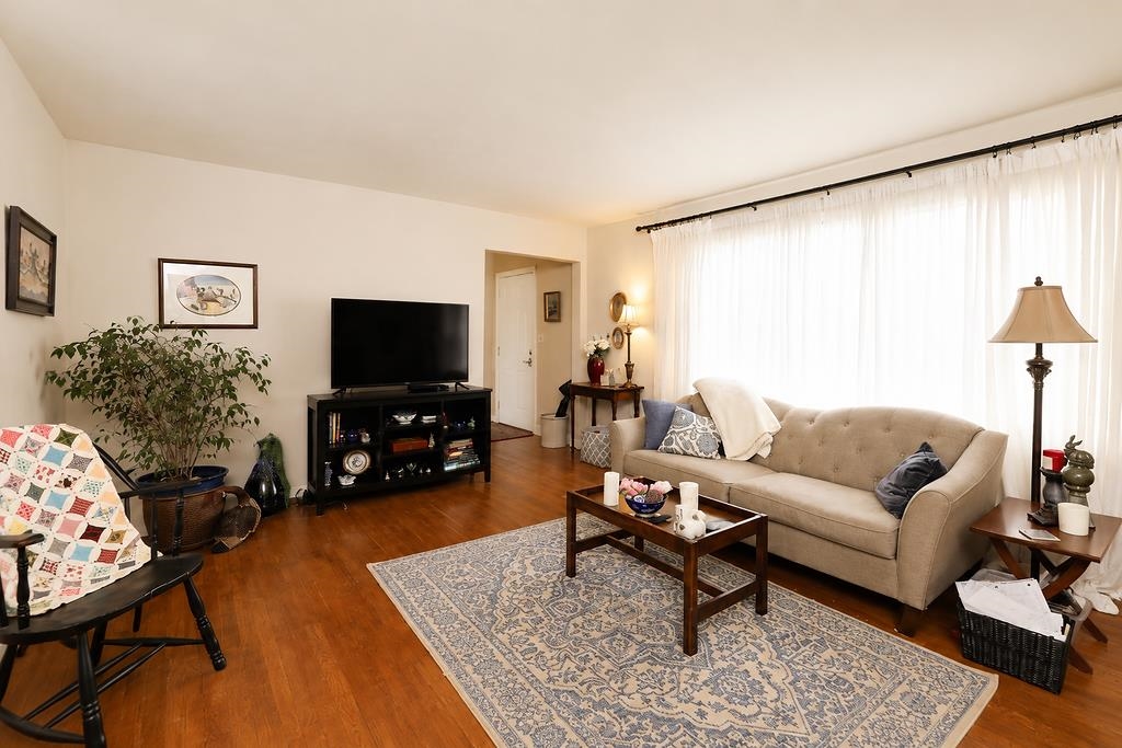 219 ROBIN RD, WAYNESBORO, Virginia 22980, 3 Bedrooms Bedrooms, ,1 BathroomBathrooms,Residential,219 ROBIN RD,681509 MLS # 681509 219 ROBIN RD, WAYNESBORO, Virginia 22980, 3 Bedrooms Bedrooms, ,1 BathroomBathrooms,Residential,219 ROBIN RD,681509 MLS # 681509