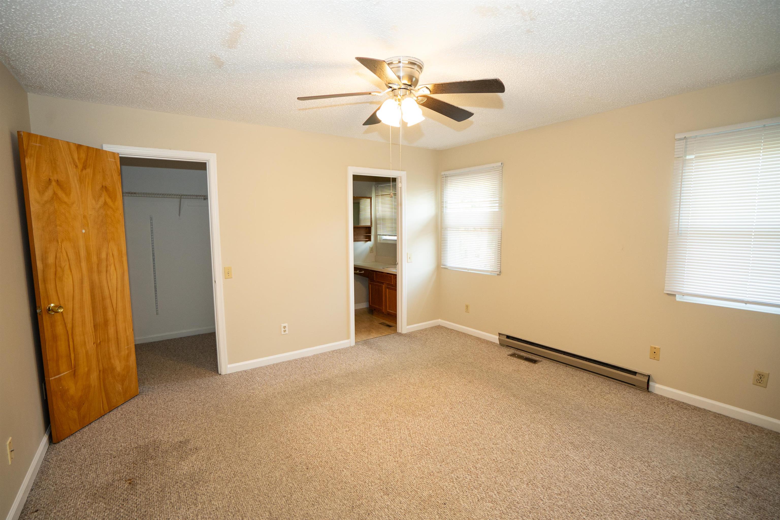 536 E WASHINGTON ST, HARRISONBURG, Virginia 22802, 3 Bedrooms Bedrooms, ,2 BathroomsBathrooms,Residential,536 E WASHINGTON ST,681514 MLS # 681514