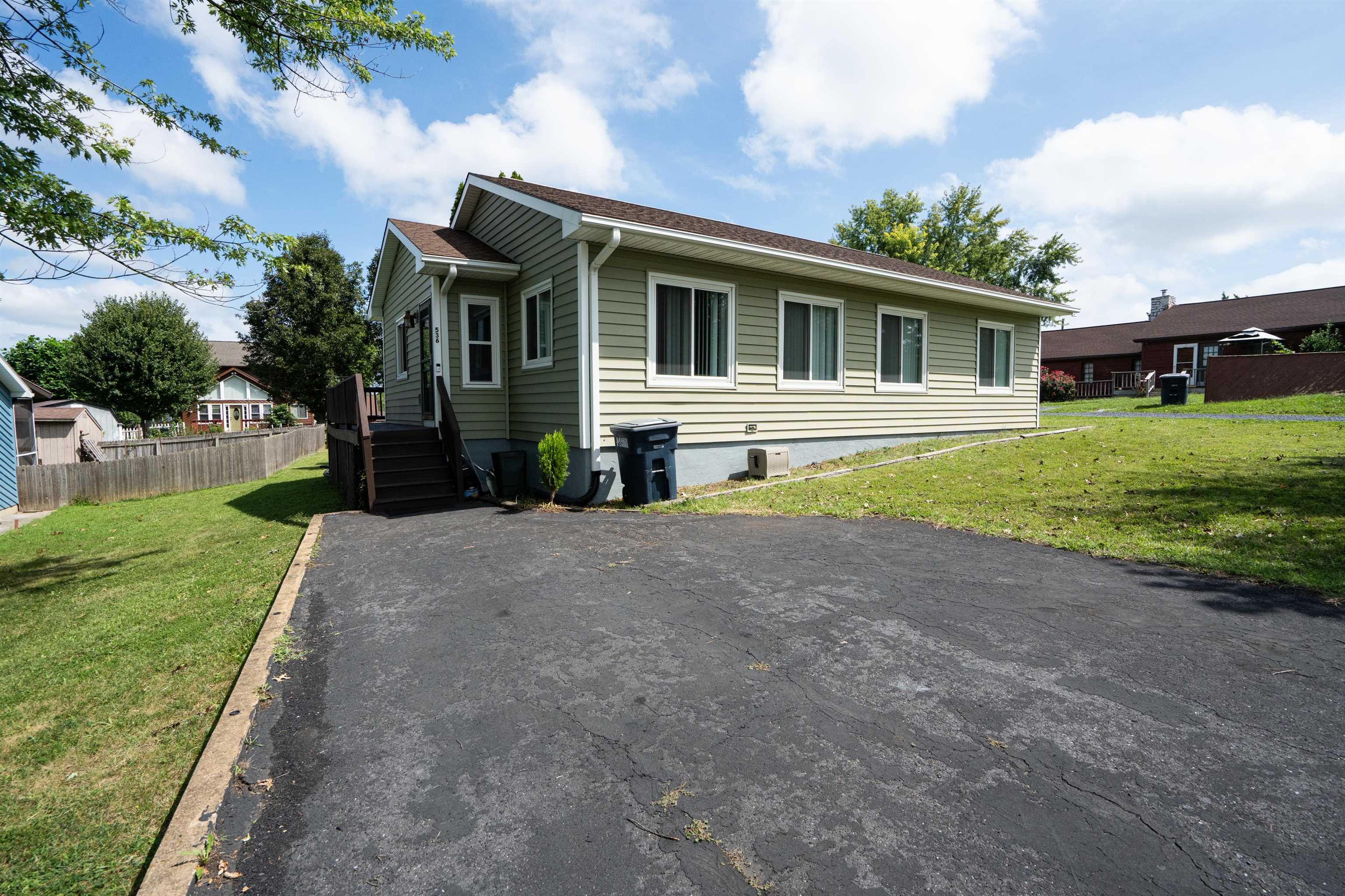 536 E WASHINGTON ST, HARRISONBURG, Virginia 22802, 3 Bedrooms Bedrooms, ,2 BathroomsBathrooms,Residential,536 E WASHINGTON ST,681514 MLS # 681514
