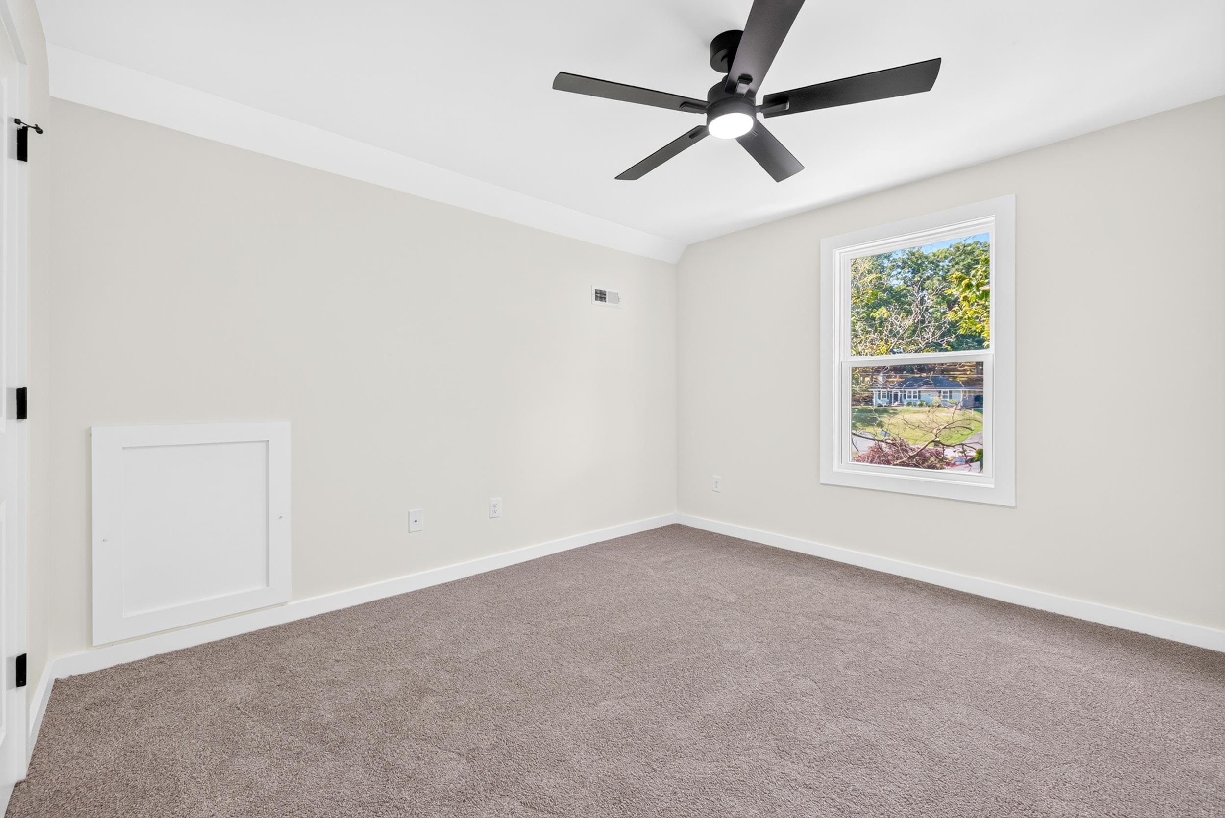 715 HILLCREST DR, STAUNTON, Virginia 24401, 5 Bedrooms Bedrooms, ,3 BathroomsBathrooms,Residential,715 HILLCREST DR,680895 MLS # 680895 715 HILLCREST DR, STAUNTON, Virginia 24401, 5 Bedrooms Bedrooms, ,3 BathroomsBathrooms,Residential,715 HILLCREST DR,680895 MLS # 680895
