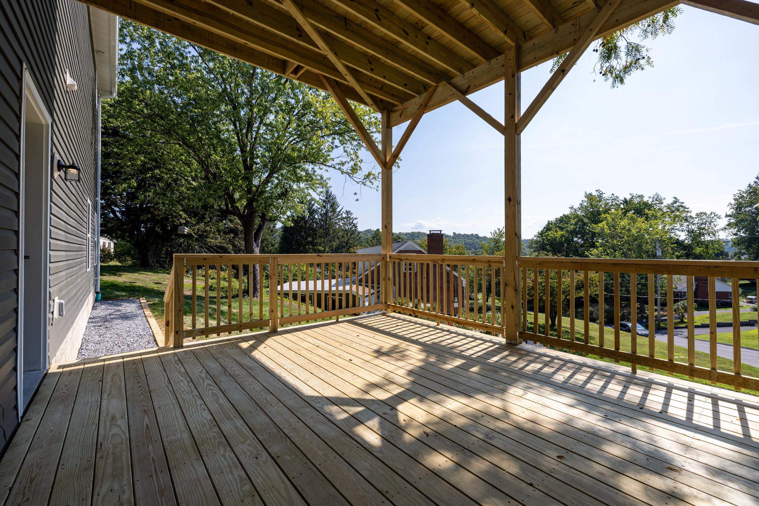 715 HILLCREST DR, STAUNTON, Virginia 24401, 5 Bedrooms Bedrooms, ,3 BathroomsBathrooms,Residential,715 HILLCREST DR,680895 MLS # 680895 715 HILLCREST DR, STAUNTON, Virginia 24401, 5 Bedrooms Bedrooms, ,3 BathroomsBathrooms,Residential,715 HILLCREST DR,680895 MLS # 680895