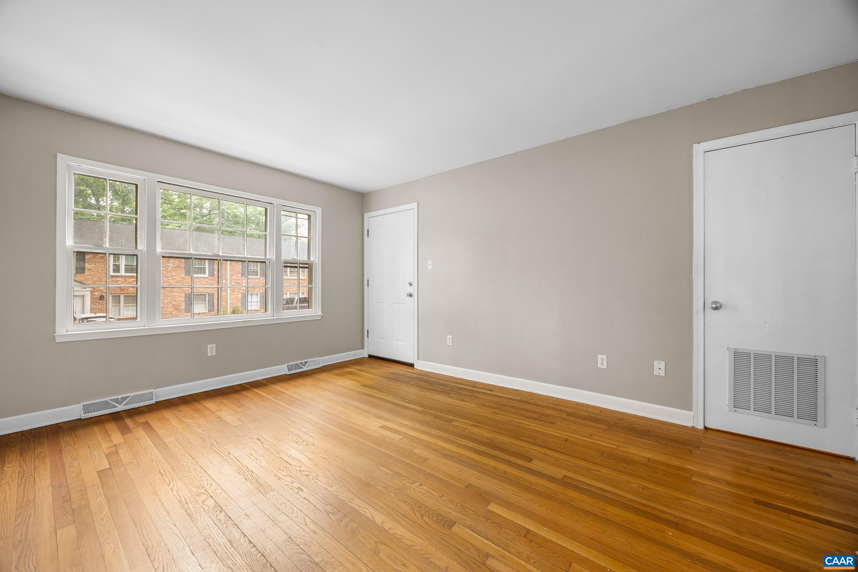 2404 BARRACKS CT, CHARLOTTESVILLE, Virginia 22901, 3 Bedrooms Bedrooms, ,2 BathroomsBathrooms,Residential,2404 BARRACKS CT,681362 MLS # 681362 2404 BARRACKS CT, CHARLOTTESVILLE, Virginia 22901, 3 Bedrooms Bedrooms, ,2 BathroomsBathrooms,Residential,2404 BARRACKS CT,681362 MLS # 681362