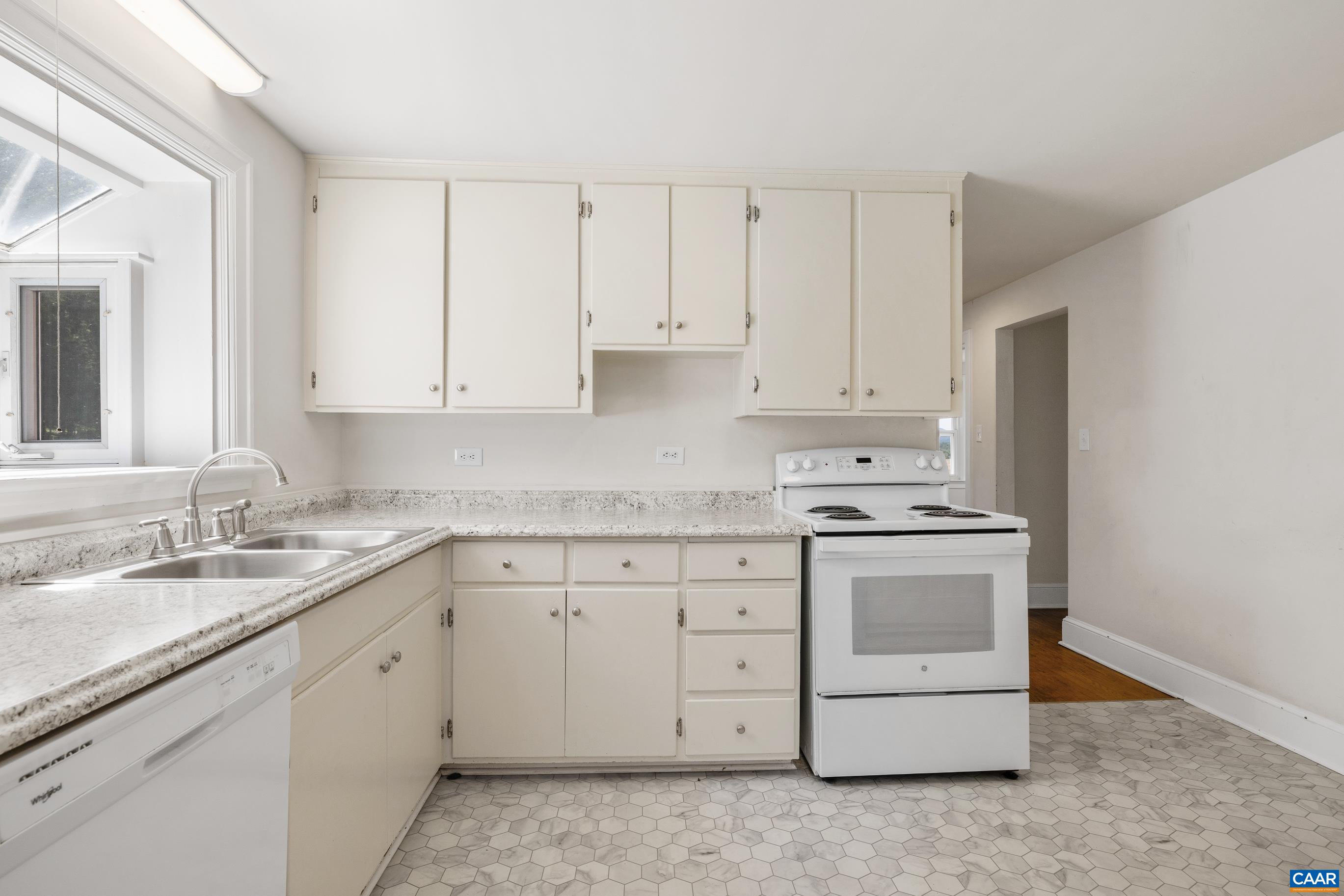 4057 RICHMOND RD, KESWICK, Virginia 22947, 3 Bedrooms Bedrooms, ,3 BathroomsBathrooms,Residential,4057 RICHMOND RD,681374 MLS # 681374 4057 RICHMOND RD, KESWICK, Virginia 22947, 3 Bedrooms Bedrooms, ,3 BathroomsBathrooms,Residential,4057 RICHMOND RD,681374 MLS # 681374