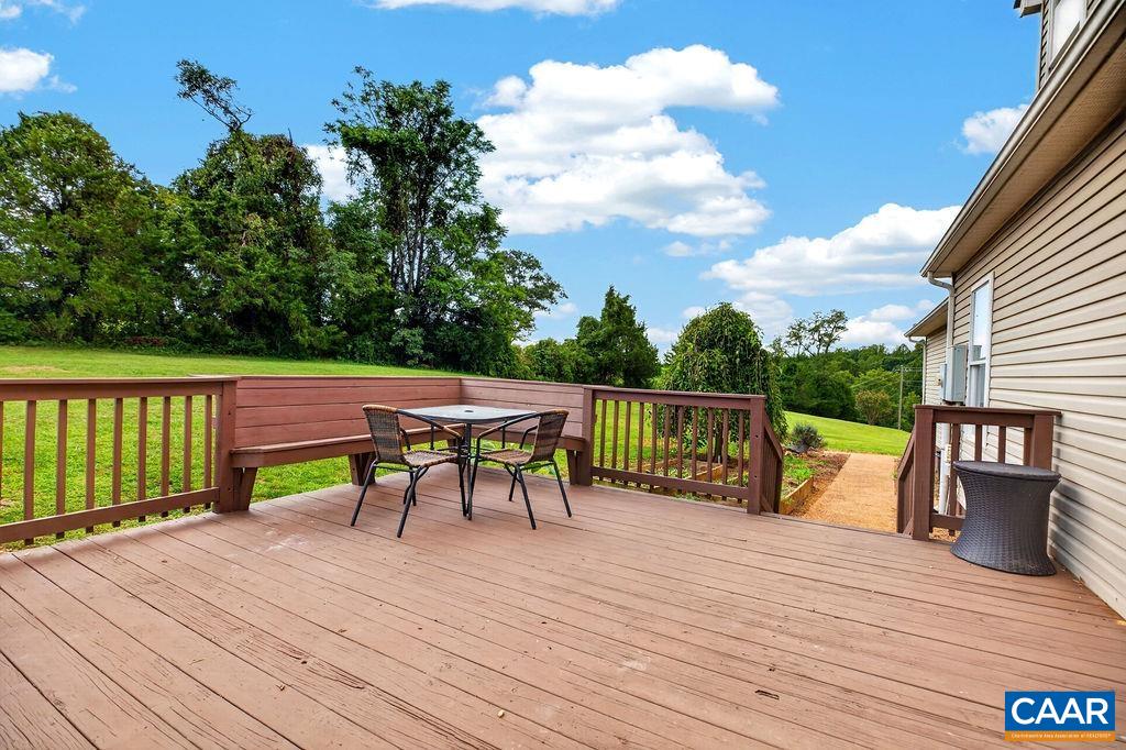 812 STEVENS COVE RD, LOVINGSTON, Virginia 22949, 3 Bedrooms Bedrooms, ,2 BathroomsBathrooms,Residential,812 STEVENS COVE RD,681520 MLS # 681520 812 STEVENS COVE RD, LOVINGSTON, Virginia 22949, 3 Bedrooms Bedrooms, ,2 BathroomsBathrooms,Residential,812 STEVENS COVE RD,681520 MLS # 681520
