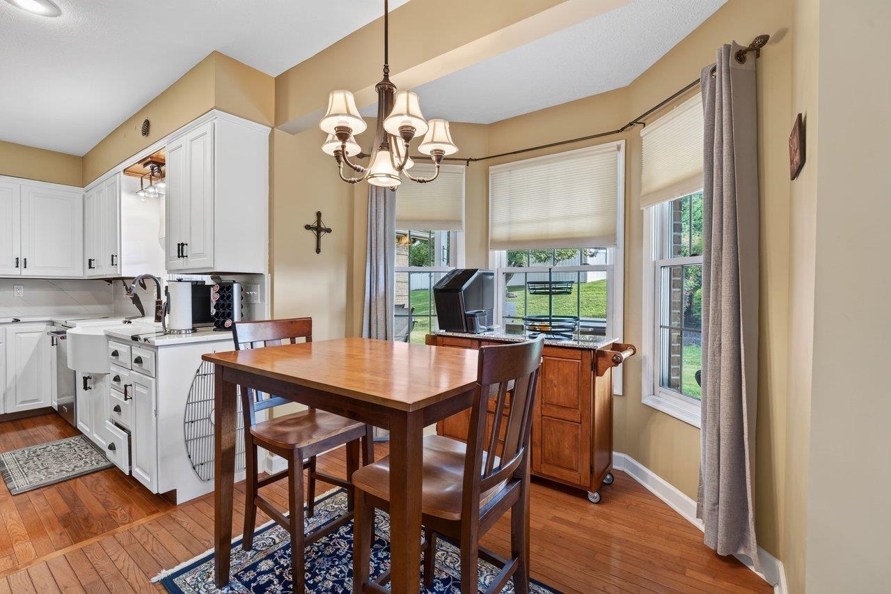 380 CONFEDERACY DR, PENN LAIRD, Virginia 22846, 4 Bedrooms Bedrooms, ,2 BathroomsBathrooms,Residential,380 CONFEDERACY DR,681522 MLS # 681522 380 CONFEDERACY DR, PENN LAIRD, Virginia 22846, 4 Bedrooms Bedrooms, ,2 BathroomsBathrooms,Residential,380 CONFEDERACY DR,681522 MLS # 681522