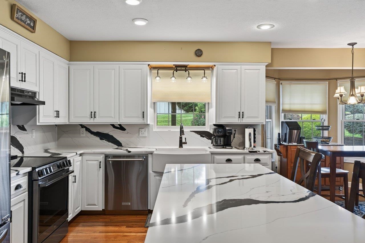 380 CONFEDERACY DR, PENN LAIRD, Virginia 22846, 4 Bedrooms Bedrooms, ,2 BathroomsBathrooms,Residential,380 CONFEDERACY DR,681522 MLS # 681522 380 CONFEDERACY DR, PENN LAIRD, Virginia 22846, 4 Bedrooms Bedrooms, ,2 BathroomsBathrooms,Residential,380 CONFEDERACY DR,681522 MLS # 681522