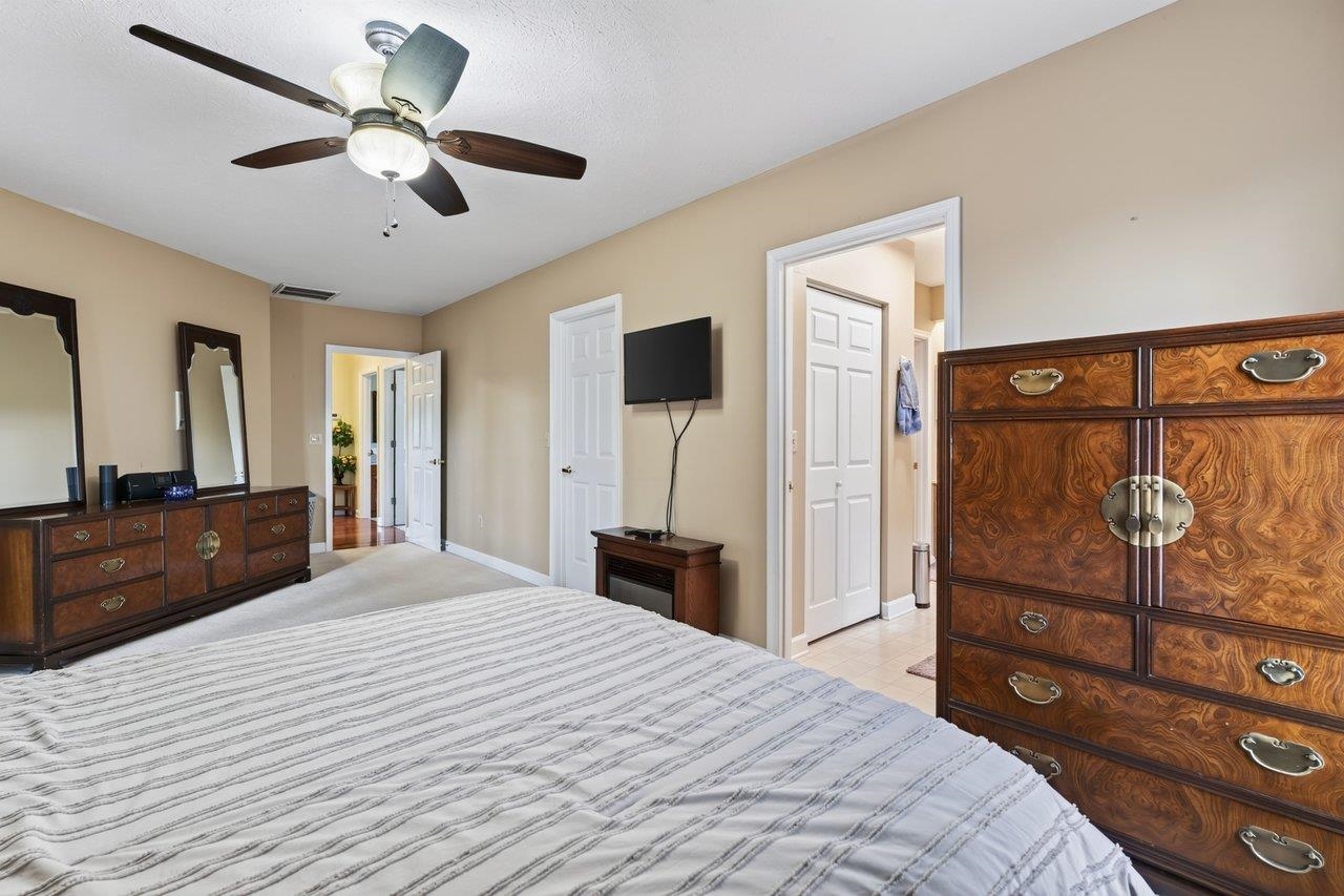 380 CONFEDERACY DR, PENN LAIRD, Virginia 22846, 4 Bedrooms Bedrooms, ,2 BathroomsBathrooms,Residential,380 CONFEDERACY DR,681522 MLS # 681522 380 CONFEDERACY DR, PENN LAIRD, Virginia 22846, 4 Bedrooms Bedrooms, ,2 BathroomsBathrooms,Residential,380 CONFEDERACY DR,681522 MLS # 681522