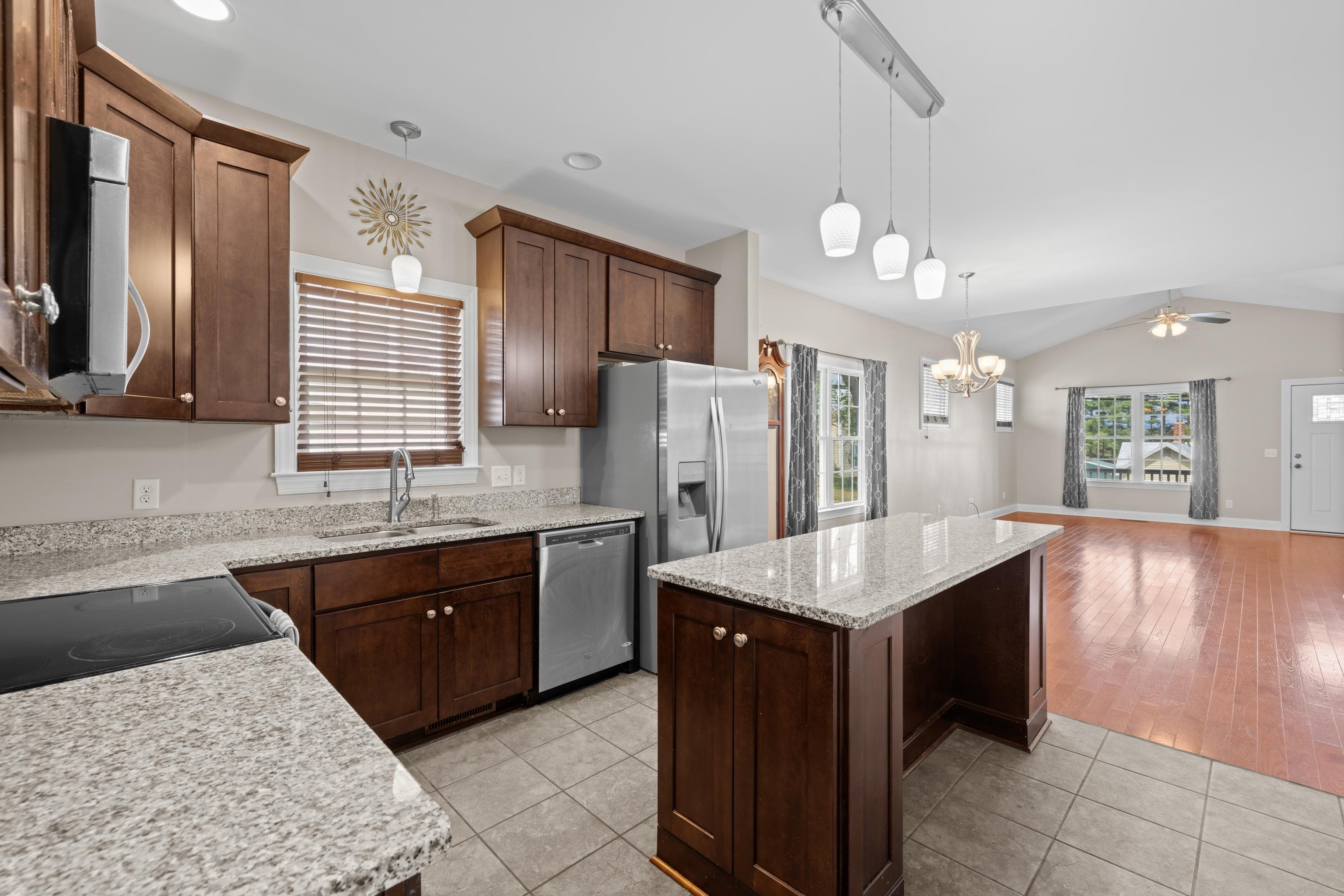 381 MILL ST, DAYTON, Virginia 22821, 3 Bedrooms Bedrooms, ,2 BathroomsBathrooms,Residential,Dayton Charmer,381 MILL ST,681523 MLS # 681523 381 MILL ST, DAYTON, Virginia 22821, 3 Bedrooms Bedrooms, ,2 BathroomsBathrooms,Residential,Dayton Charmer,381 MILL ST,681523 MLS # 681523
