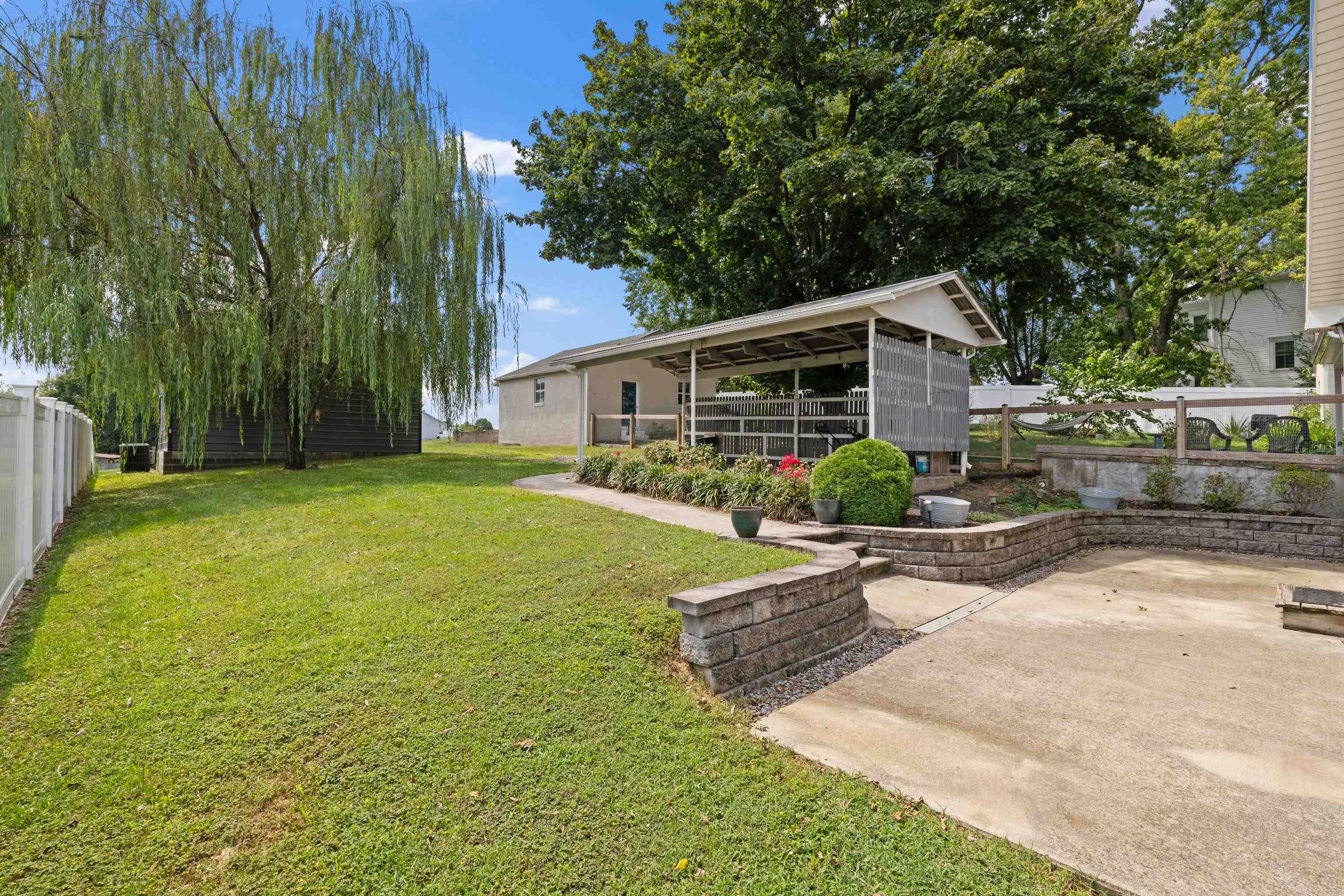 381 MILL ST, DAYTON, Virginia 22821, 3 Bedrooms Bedrooms, ,2 BathroomsBathrooms,Residential,Dayton Charmer,381 MILL ST,681523 MLS # 681523 381 MILL ST, DAYTON, Virginia 22821, 3 Bedrooms Bedrooms, ,2 BathroomsBathrooms,Residential,Dayton Charmer,381 MILL ST,681523 MLS # 681523