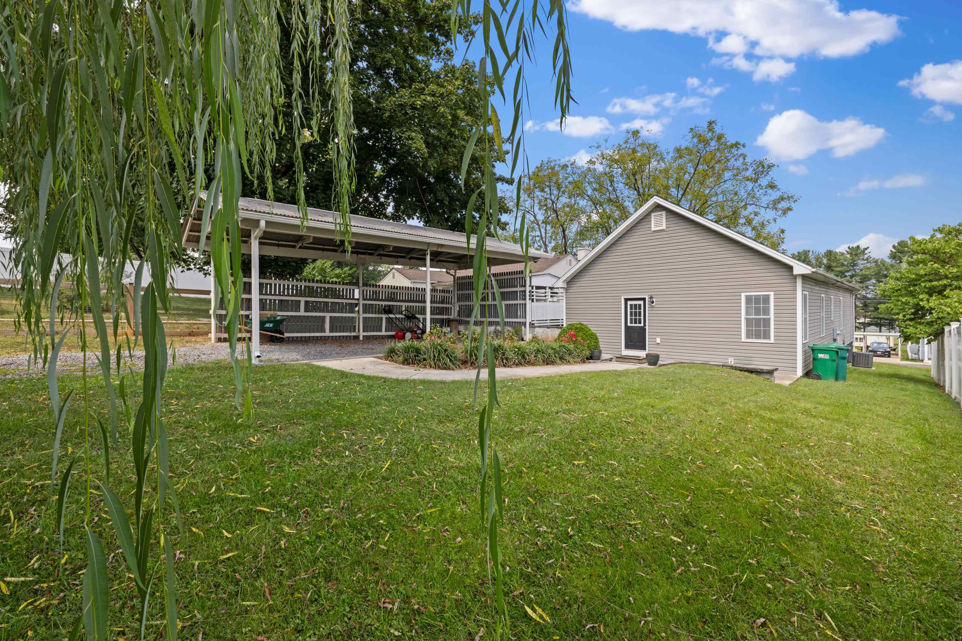 381 MILL ST, DAYTON, Virginia 22821, 3 Bedrooms Bedrooms, ,2 BathroomsBathrooms,Residential,Dayton Charmer,381 MILL ST,681523 MLS # 681523 381 MILL ST, DAYTON, Virginia 22821, 3 Bedrooms Bedrooms, ,2 BathroomsBathrooms,Residential,Dayton Charmer,381 MILL ST,681523 MLS # 681523