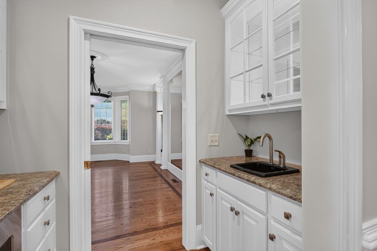 3874 TRAVELER RD, ROCKINGHAM, Virginia 22801, 6 Bedrooms Bedrooms, ,5 BathroomsBathrooms,Residential,3874 TRAVELER RD,681524 MLS # 681524 3874 TRAVELER RD, ROCKINGHAM, Virginia 22801, 6 Bedrooms Bedrooms, ,5 BathroomsBathrooms,Residential,3874 TRAVELER RD,681524 MLS # 681524