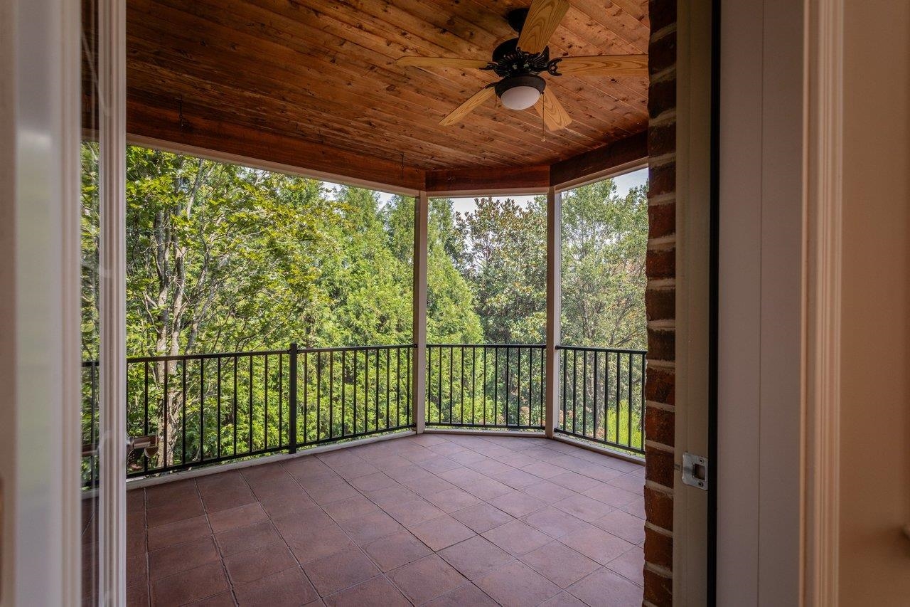 3874 TRAVELER RD, ROCKINGHAM, Virginia 22801, 6 Bedrooms Bedrooms, ,5 BathroomsBathrooms,Residential,3874 TRAVELER RD,681524 MLS # 681524 3874 TRAVELER RD, ROCKINGHAM, Virginia 22801, 6 Bedrooms Bedrooms, ,5 BathroomsBathrooms,Residential,3874 TRAVELER RD,681524 MLS # 681524