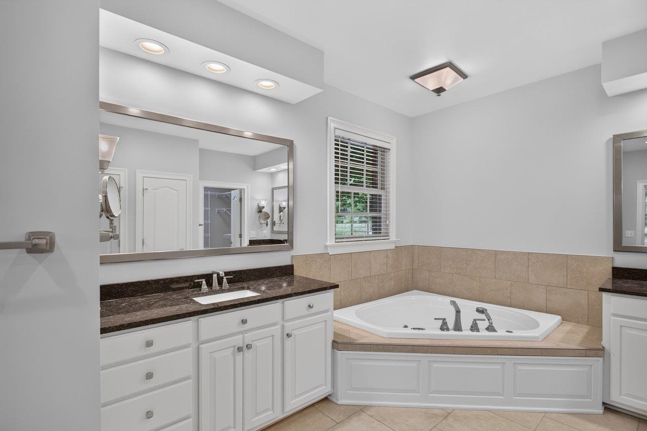 3874 TRAVELER RD, ROCKINGHAM, Virginia 22801, 6 Bedrooms Bedrooms, ,5 BathroomsBathrooms,Residential,3874 TRAVELER RD,681524 MLS # 681524 3874 TRAVELER RD, ROCKINGHAM, Virginia 22801, 6 Bedrooms Bedrooms, ,5 BathroomsBathrooms,Residential,3874 TRAVELER RD,681524 MLS # 681524