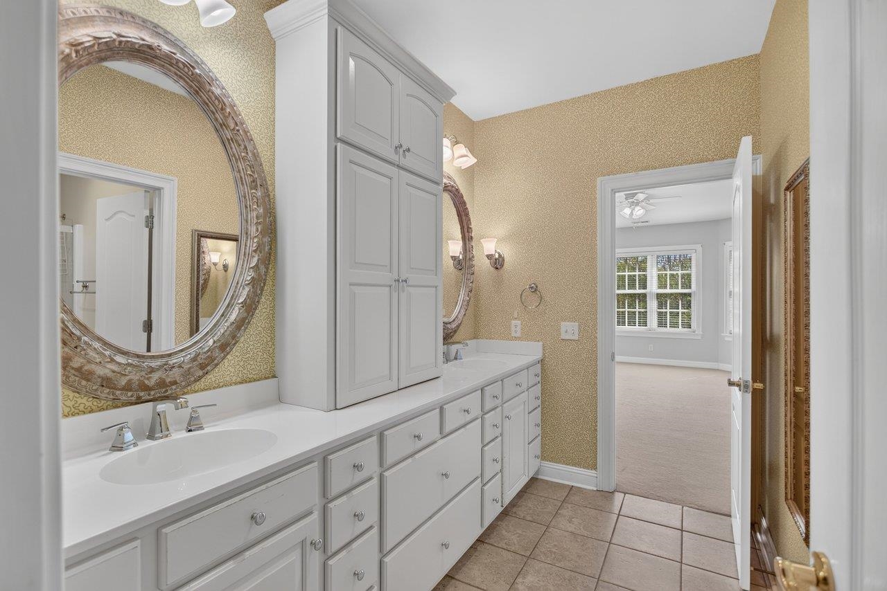 3874 TRAVELER RD, ROCKINGHAM, Virginia 22801, 6 Bedrooms Bedrooms, ,5 BathroomsBathrooms,Residential,3874 TRAVELER RD,681524 MLS # 681524 3874 TRAVELER RD, ROCKINGHAM, Virginia 22801, 6 Bedrooms Bedrooms, ,5 BathroomsBathrooms,Residential,3874 TRAVELER RD,681524 MLS # 681524
