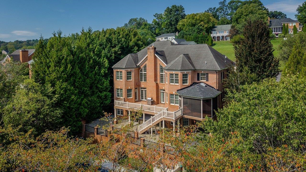 3874 TRAVELER RD, ROCKINGHAM, Virginia 22801, 6 Bedrooms Bedrooms, ,5 BathroomsBathrooms,Residential,3874 TRAVELER RD,681524 MLS # 681524 3874 TRAVELER RD, ROCKINGHAM, Virginia 22801, 6 Bedrooms Bedrooms, ,5 BathroomsBathrooms,Residential,3874 TRAVELER RD,681524 MLS # 681524