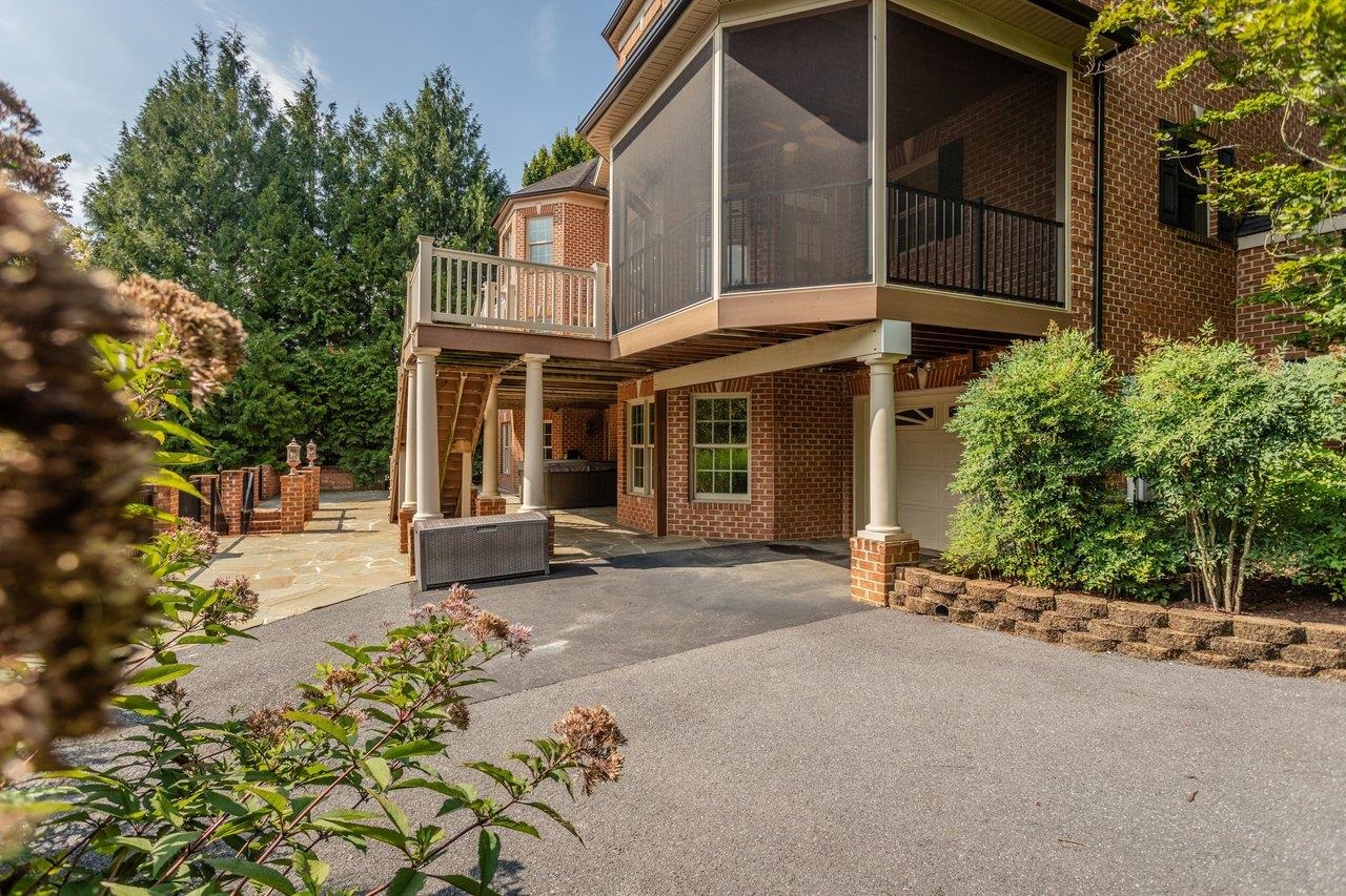 3874 TRAVELER RD, ROCKINGHAM, Virginia 22801, 6 Bedrooms Bedrooms, ,5 BathroomsBathrooms,Residential,3874 TRAVELER RD,681524 MLS # 681524 3874 TRAVELER RD, ROCKINGHAM, Virginia 22801, 6 Bedrooms Bedrooms, ,5 BathroomsBathrooms,Residential,3874 TRAVELER RD,681524 MLS # 681524