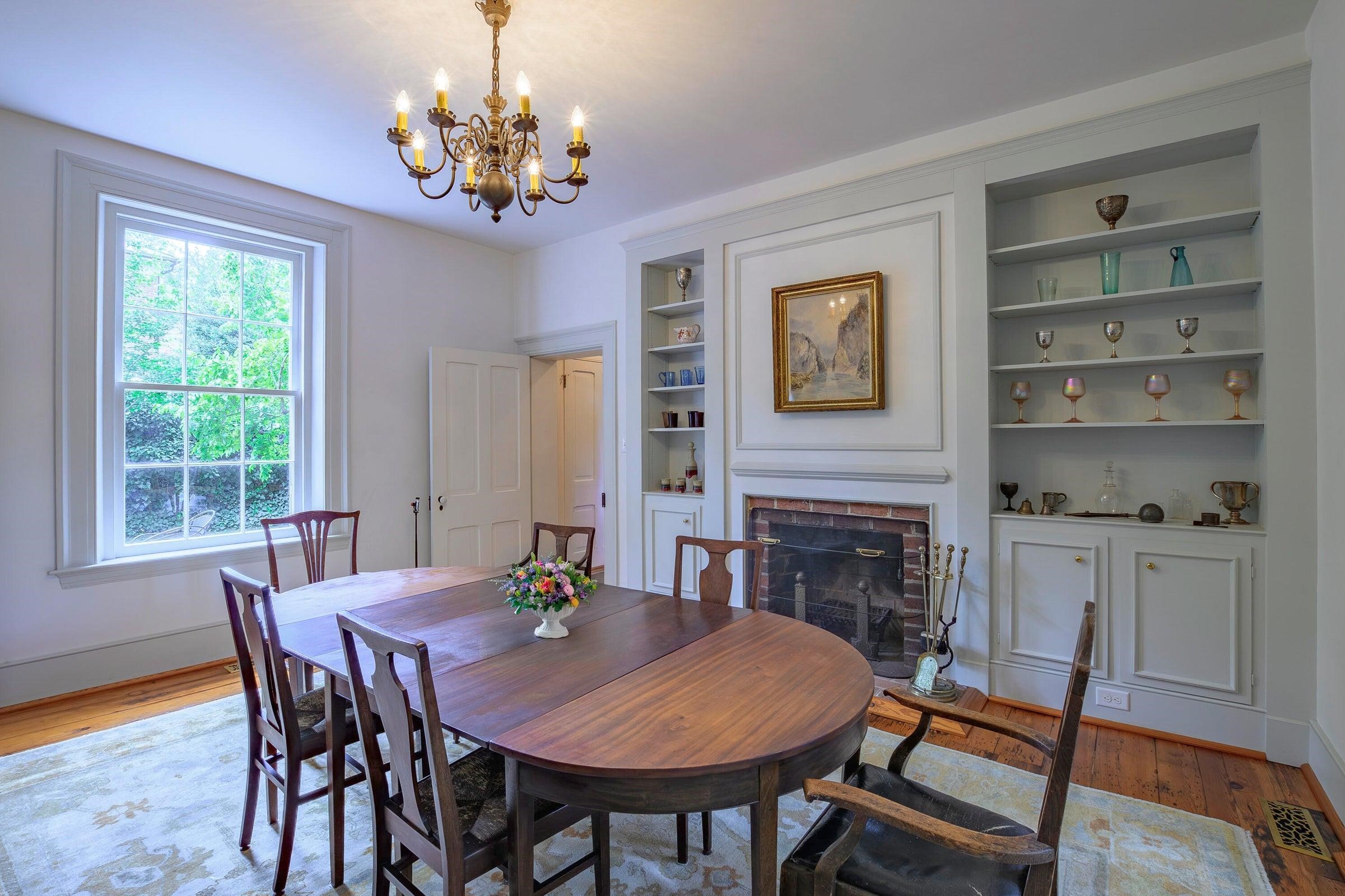 321 S MAIN ST, LEXINGTON, Virginia 24450, 3 Bedrooms Bedrooms, ,2 BathroomsBathrooms,Residential,321 S. Main Street Lexington, VA 24450,321 S MAIN ST,681531 MLS # 681531 321 S MAIN ST, LEXINGTON, Virginia 24450, 3 Bedrooms Bedrooms, ,2 BathroomsBathrooms,Residential,321 S. Main Street Lexington, VA 24450,321 S MAIN ST,681531 MLS # 681531