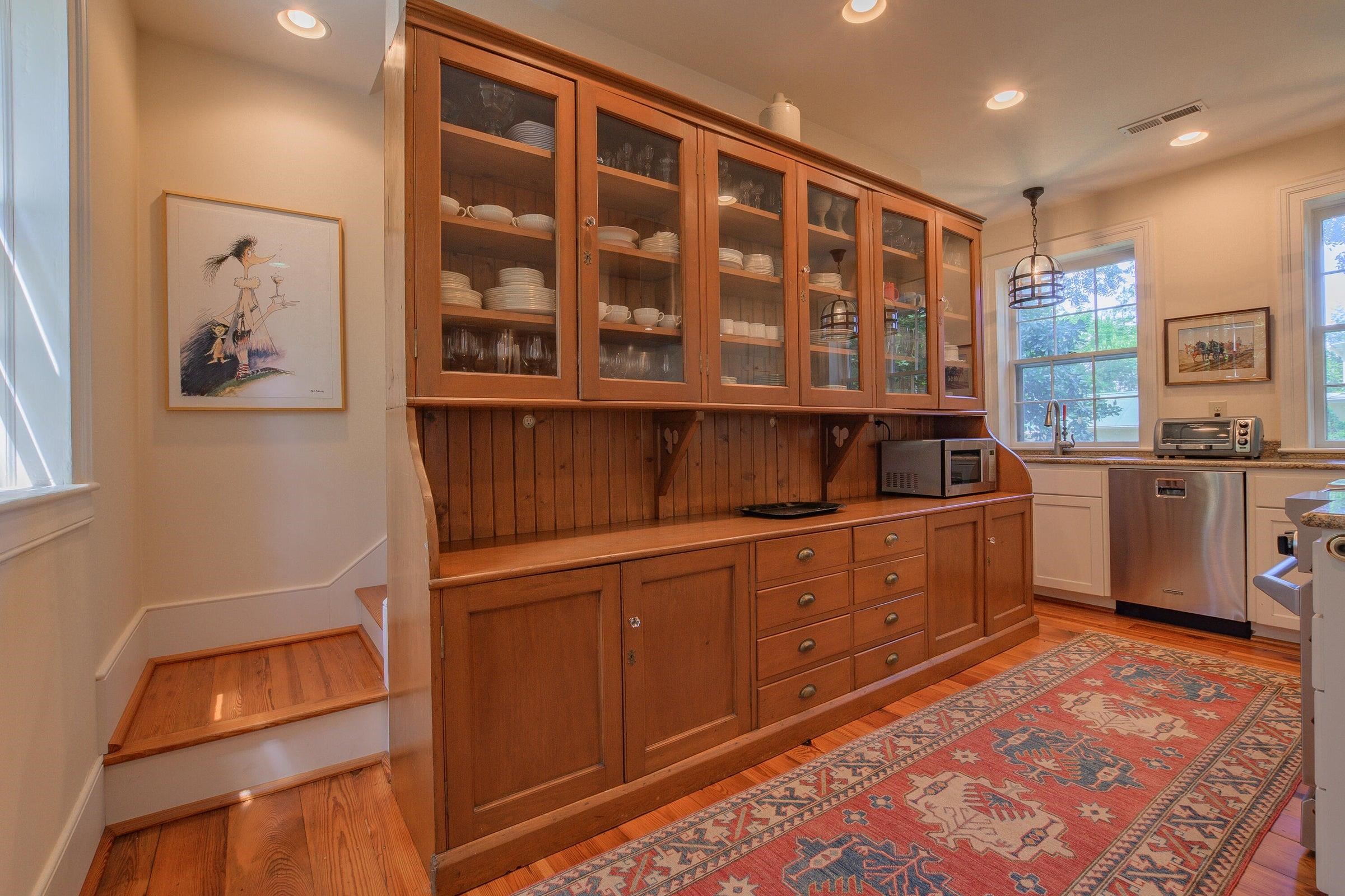 321 S MAIN ST, LEXINGTON, Virginia 24450, 3 Bedrooms Bedrooms, ,2 BathroomsBathrooms,Residential,321 S. Main Street Lexington, VA 24450,321 S MAIN ST,681531 MLS # 681531 321 S MAIN ST, LEXINGTON, Virginia 24450, 3 Bedrooms Bedrooms, ,2 BathroomsBathrooms,Residential,321 S. Main Street Lexington, VA 24450,321 S MAIN ST,681531 MLS # 681531