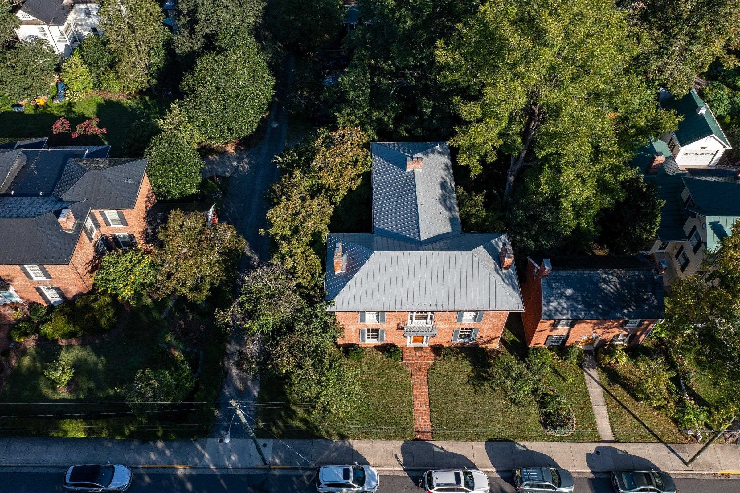 321 S MAIN ST, LEXINGTON, Virginia 24450, 3 Bedrooms Bedrooms, ,2 BathroomsBathrooms,Residential,321 S. Main Street Lexington, VA 24450,321 S MAIN ST,681531 MLS # 681531 321 S MAIN ST, LEXINGTON, Virginia 24450, 3 Bedrooms Bedrooms, ,2 BathroomsBathrooms,Residential,321 S. Main Street Lexington, VA 24450,321 S MAIN ST,681531 MLS # 681531